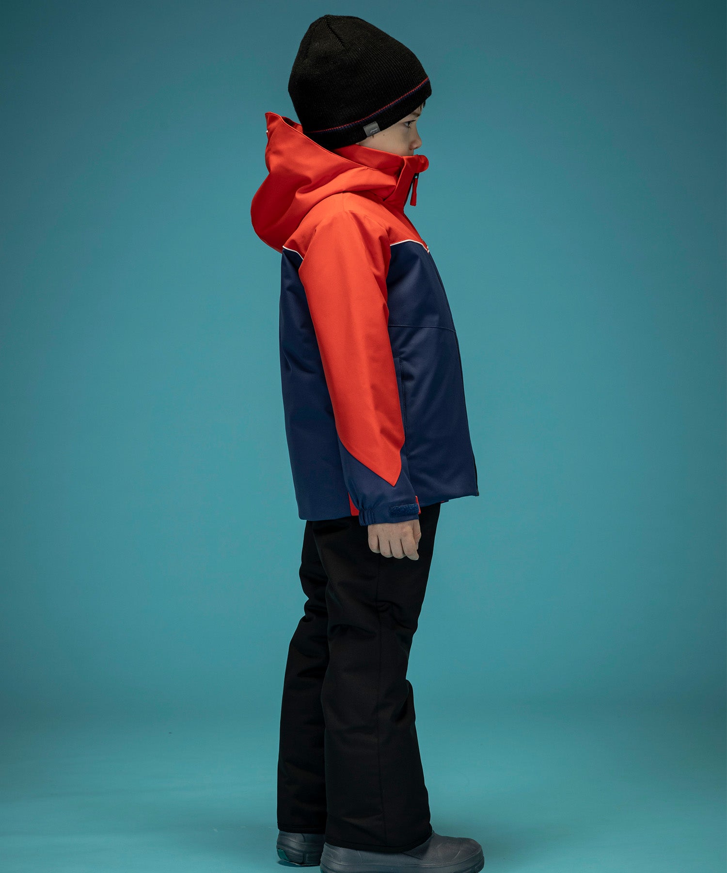 【KIDS/JUNIOR】Color Blocking Junior Two-piece ストレートラインスリーブスジュニアツーピース / JUNIOR / 子供用スキーウェア アウター上下セット / 最大20cmサイズ調整可能 /phenixスキーウェア 24AW