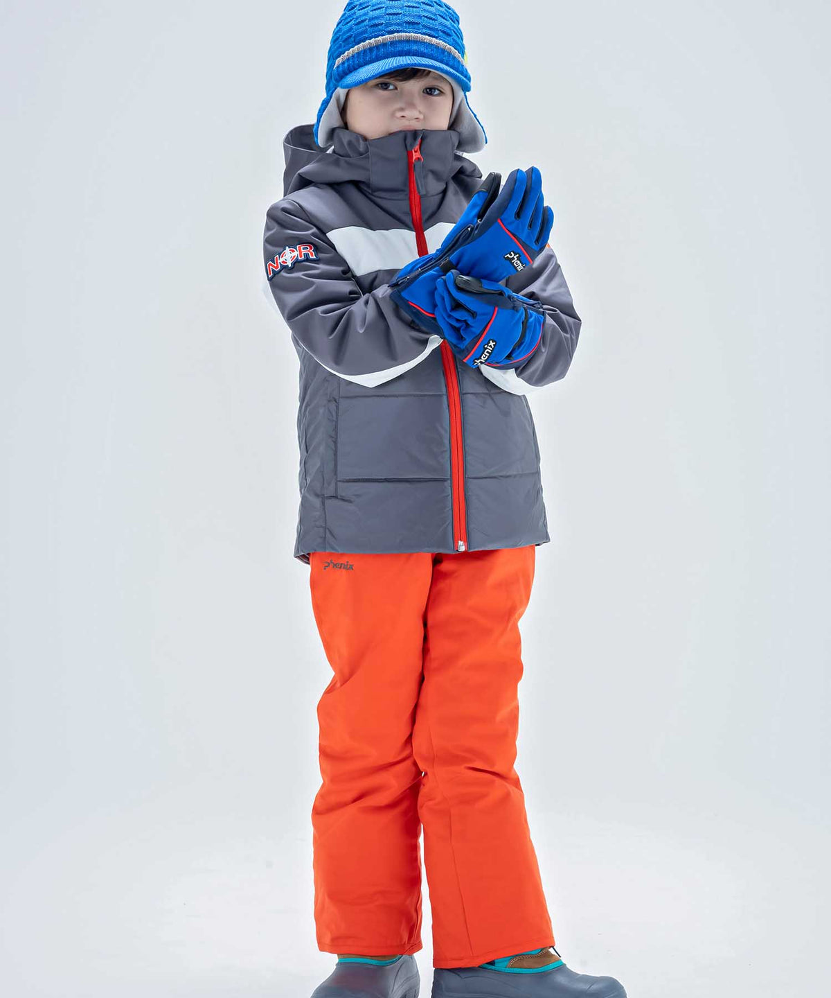【KIDS/JUNIOR】子供用スキーウェア アウター上下セット ツーピース Winter Treasure Junior Two-piece / Jr / 最大20cmサイズ調整可能 /phenixスキーウェア23AW