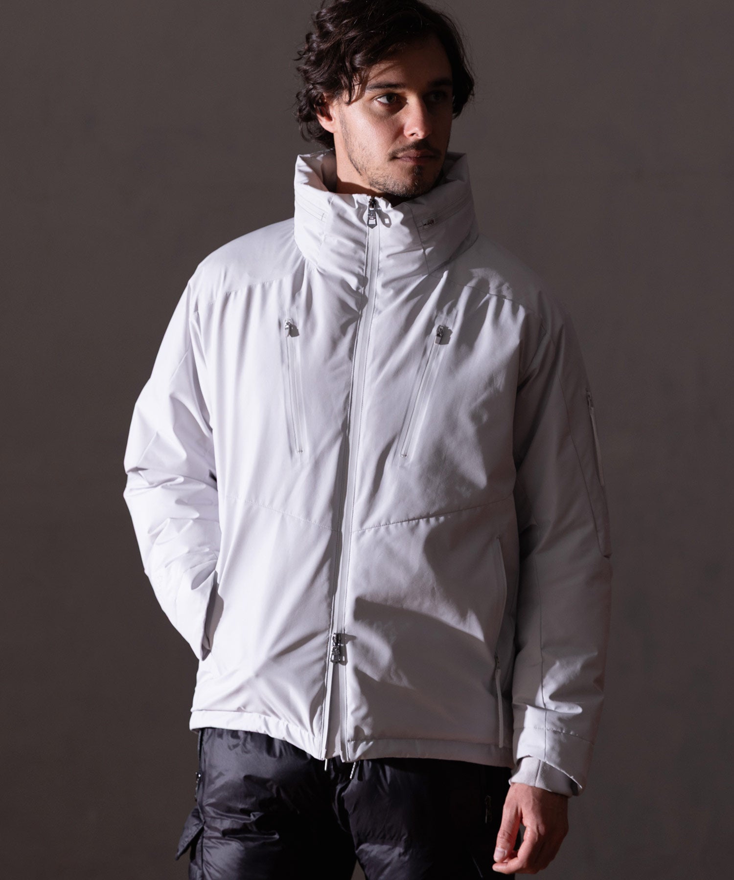 【MENS】GTX STAND DOWN JACKET スタンドダウンジャケット / WINDSTOPPER(R) プロダクト by GORE-TEX LABS /ウィンドストッパー/ゴアテックス/1PIU1UGUALE3 RELAX × +phenix(ウノピゥウノウグァーレトレ リラックス)