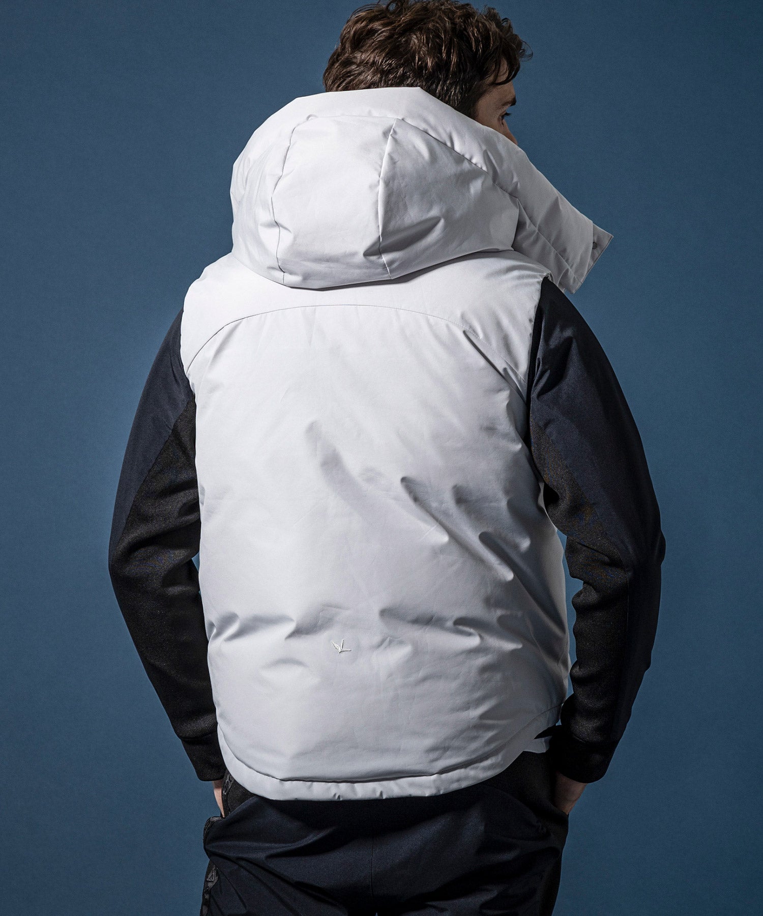 【MENS】GTX DOWN VEST ダウンベスト / WINDSTOPPER(R) プロダクト by GORE-TEX LABS /ウィンドストッパー/ゴアテックス/1PIU1UGUALE3 RELAX × +phenix(ウノピゥウノウグァーレトレ リラックス)