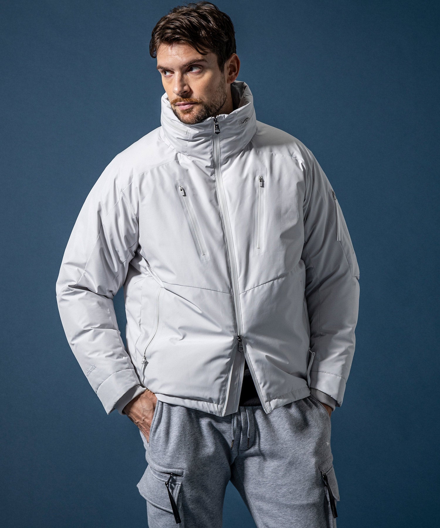 【MENS】GTX STAND DOWN JACKET スタンドダウンジャケット / WINDSTOPPER(R) プロダクト by GORE-TEX LABS /ウィンドストッパー/ゴアテックス/1PIU1UGUALE3 RELAX × +phenix(ウノピゥウノウグァーレトレ リラックス)