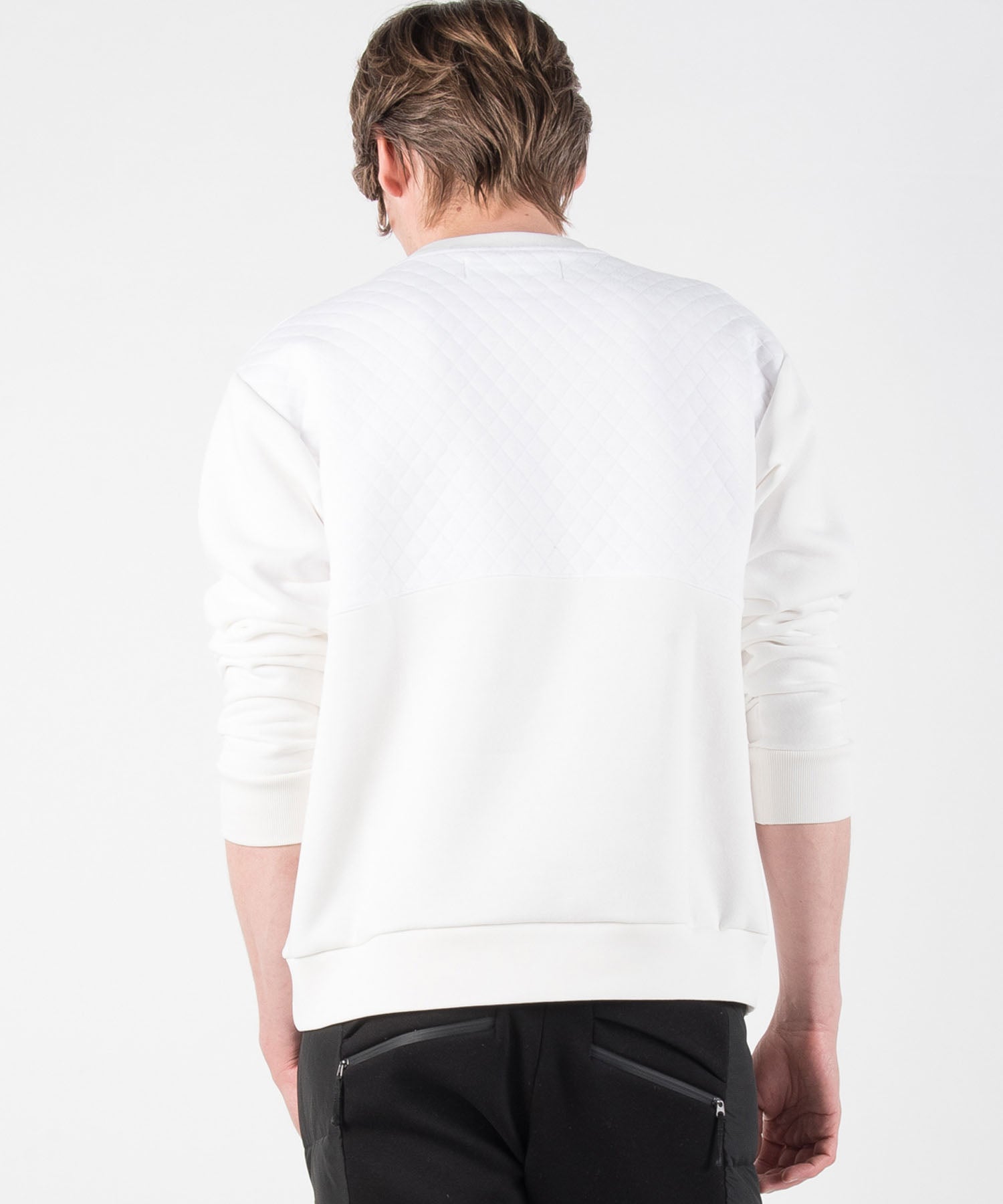 【MENS】キルトスウェットプルオーバー Quilt Sweat Pullover テックウェア アーバンアウトドア 高機能ウェア +phenix(プラスフェニックス)