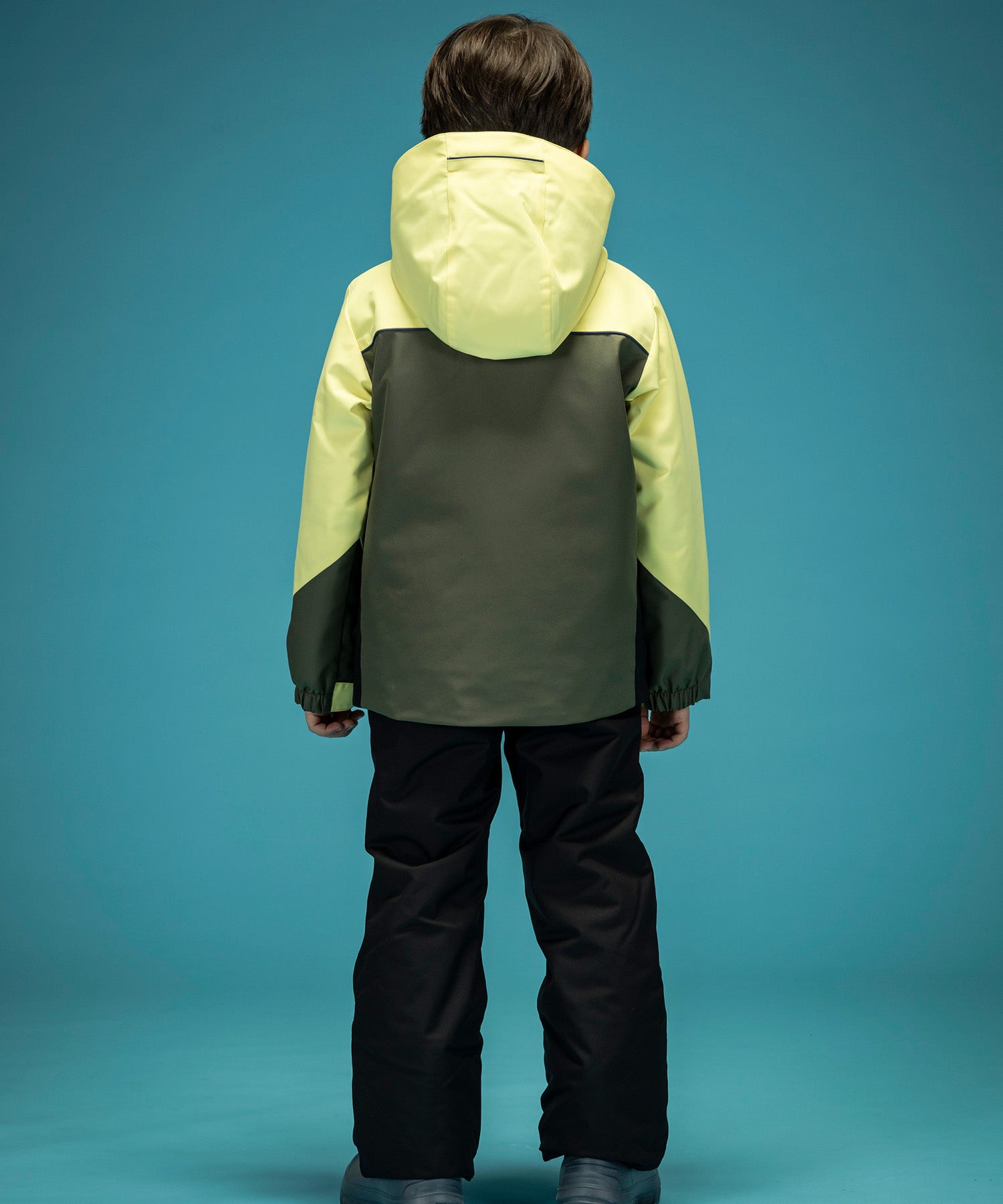 【KIDS/JUNIOR】Color Blocking Junior Two-piece ストレートラインスリーブスジュニアツーピース / JUNIOR / 子供用スキーウェア アウター上下セット / 最大20cmサイズ調整可能 /phenixスキーウェア 24AW