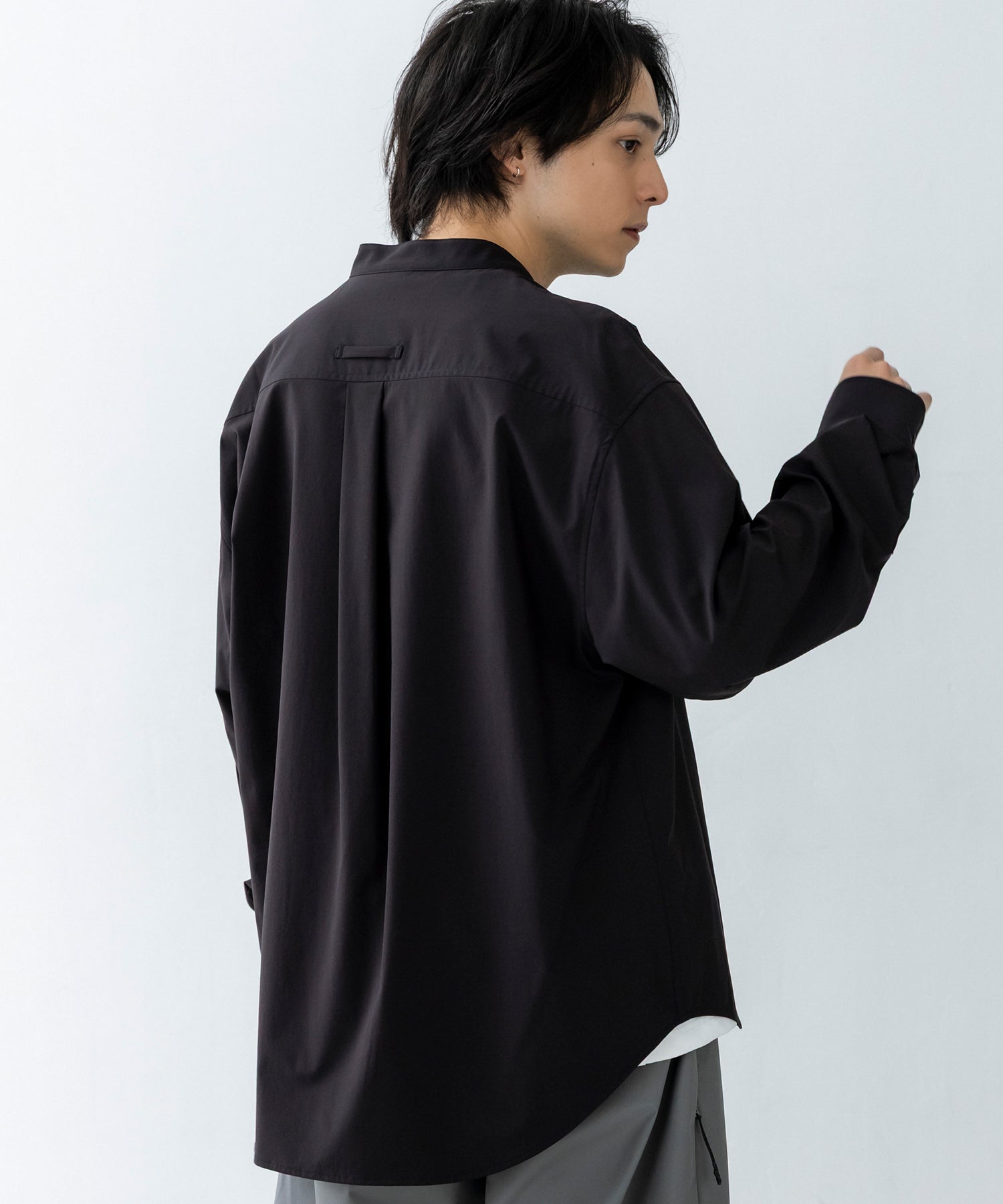 SEAM POCKET BAND COLLAR SHIRT / シームポケット バンドカラーシャツ