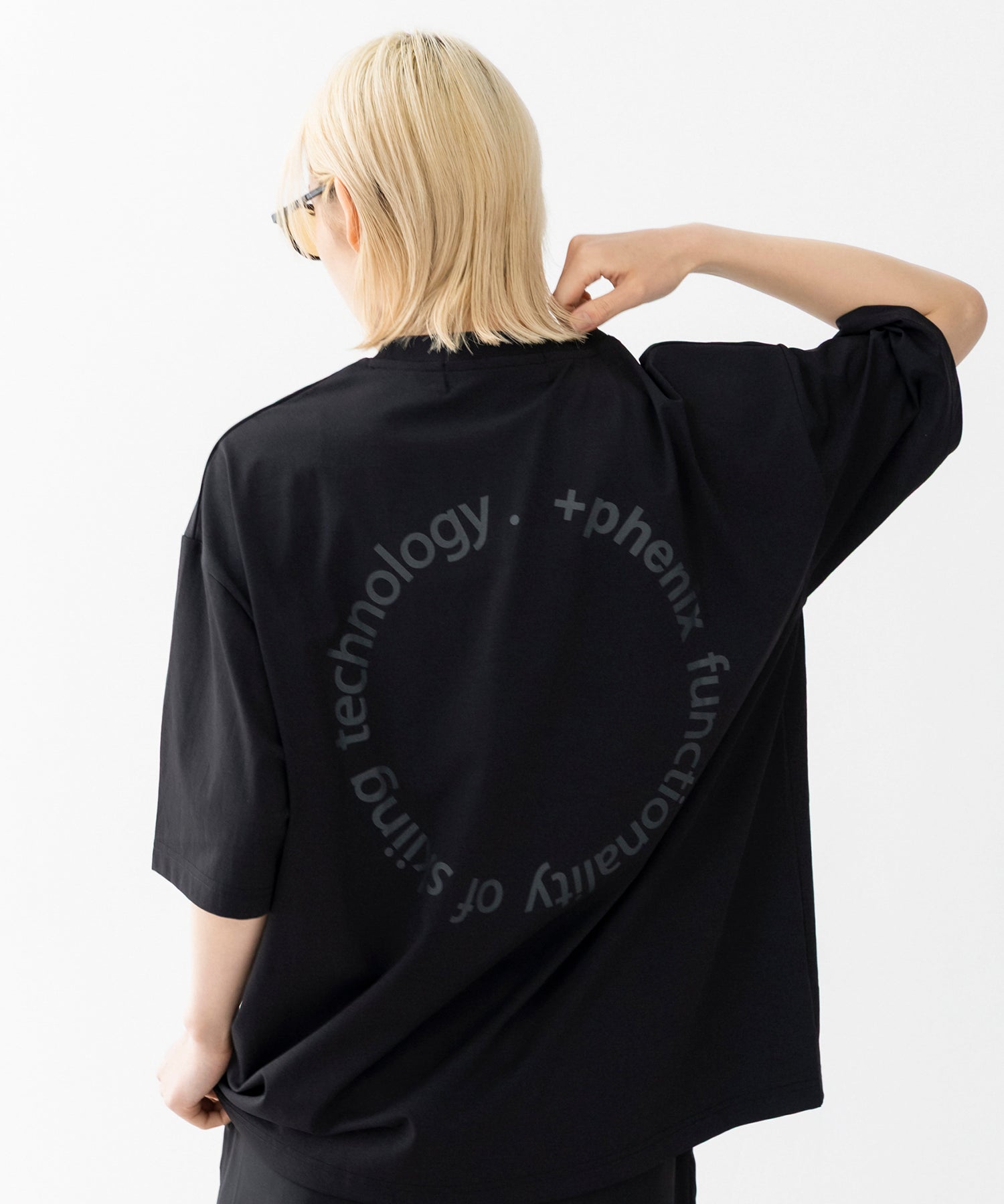 Outlast® CIRCLE GRAPHIC SHORT SLEEVE TEE / サークルグラフィック ショートスリーブTシャツ