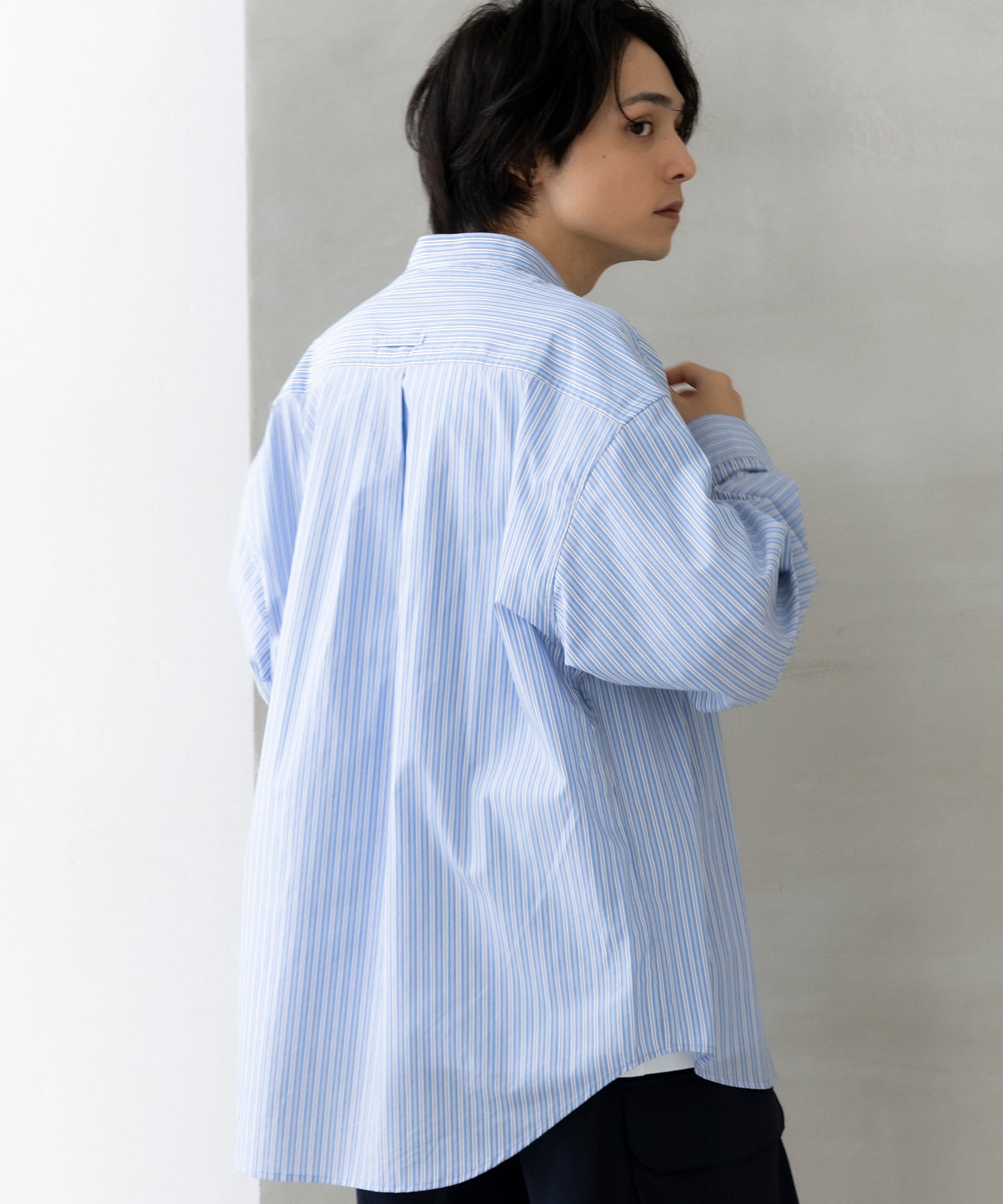 SEAM POCKET BAND COLLAR SHIRT / シームポケット バンドカラーシャツ