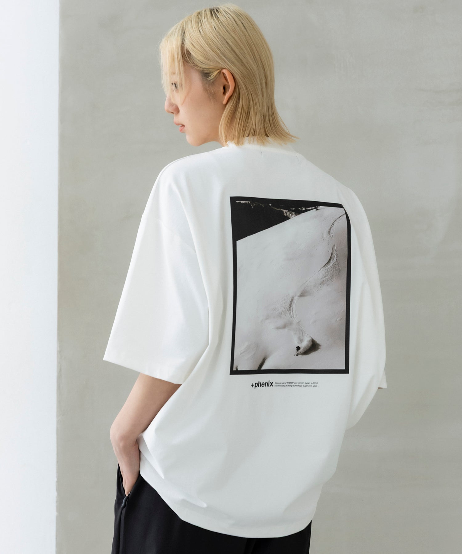 Outlast® SKIING PHOTO GRAPHIC SHORT SLEEVE TEE / スキー フォトグラフィック ショートスリーブTシャツ