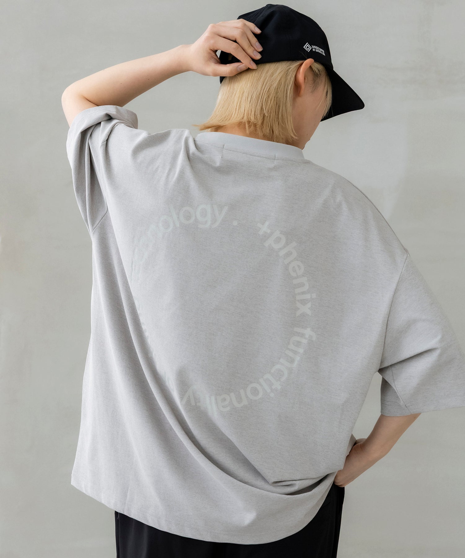 Outlast® CIRCLE GRAPHIC SHORT SLEEVE TEE / サークルグラフィック ショートスリーブTシャツ