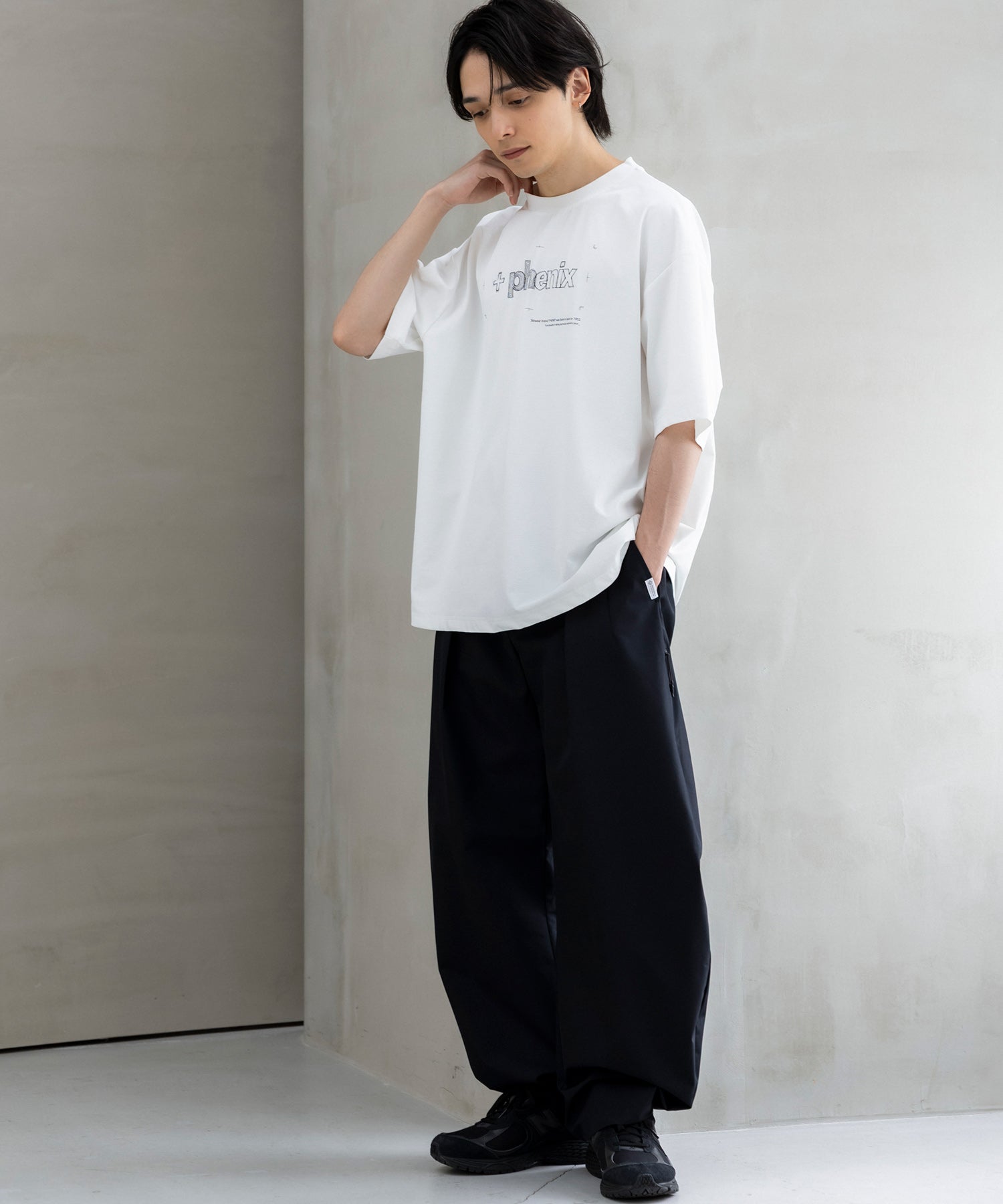 Outlast® HANDDRAWN GRAPHIC SHORT SLEEVE TEE / ハンドドローン グラフィック ショートスリーブTシャツ