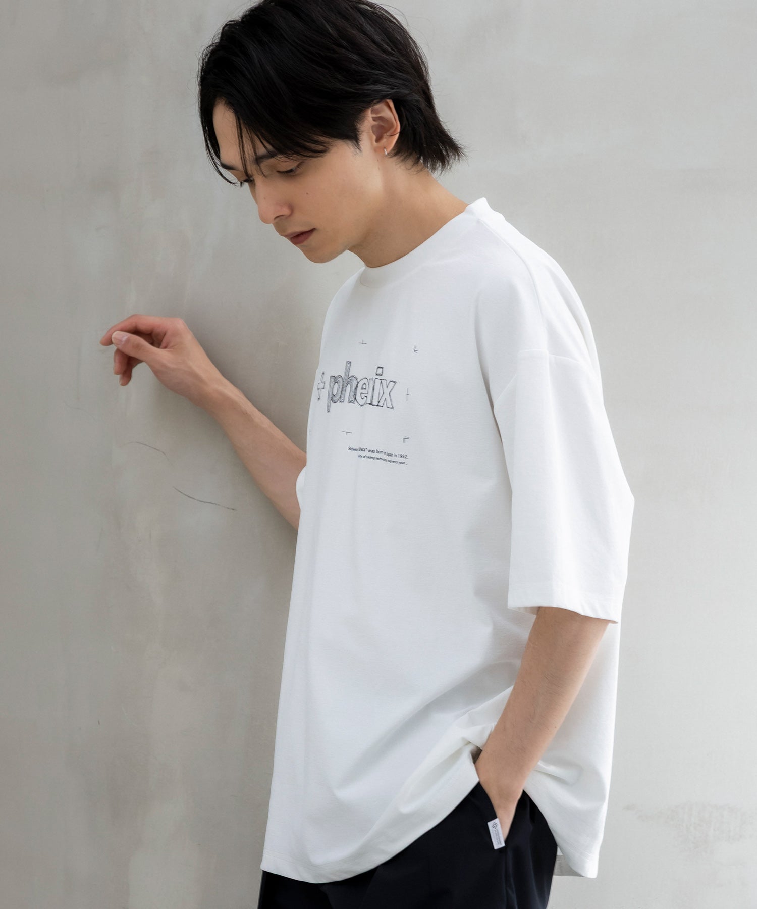 Outlast® HANDDRAWN GRAPHIC SHORT SLEEVE TEE / ハンドドローン グラフィック ショートスリーブTシャツ