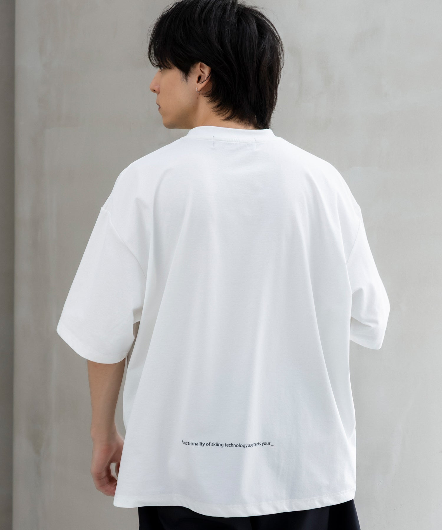 Outlast® HANDDRAWN GRAPHIC SHORT SLEEVE TEE / ハンドドローン グラフィック ショートスリーブTシャツ