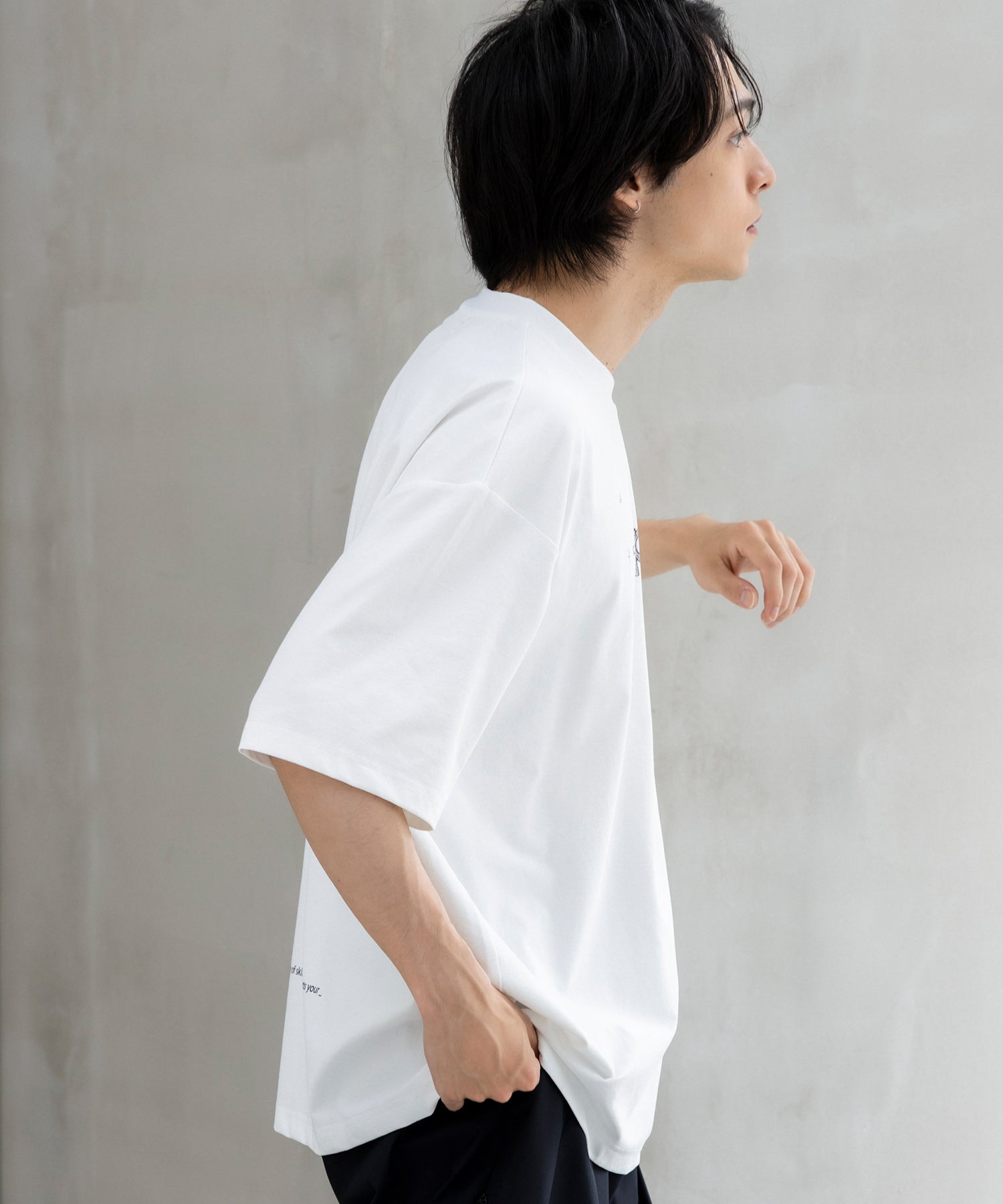 Outlast® HANDDRAWN GRAPHIC SHORT SLEEVE TEE / ハンドドローン グラフィック ショートスリーブTシャツ
