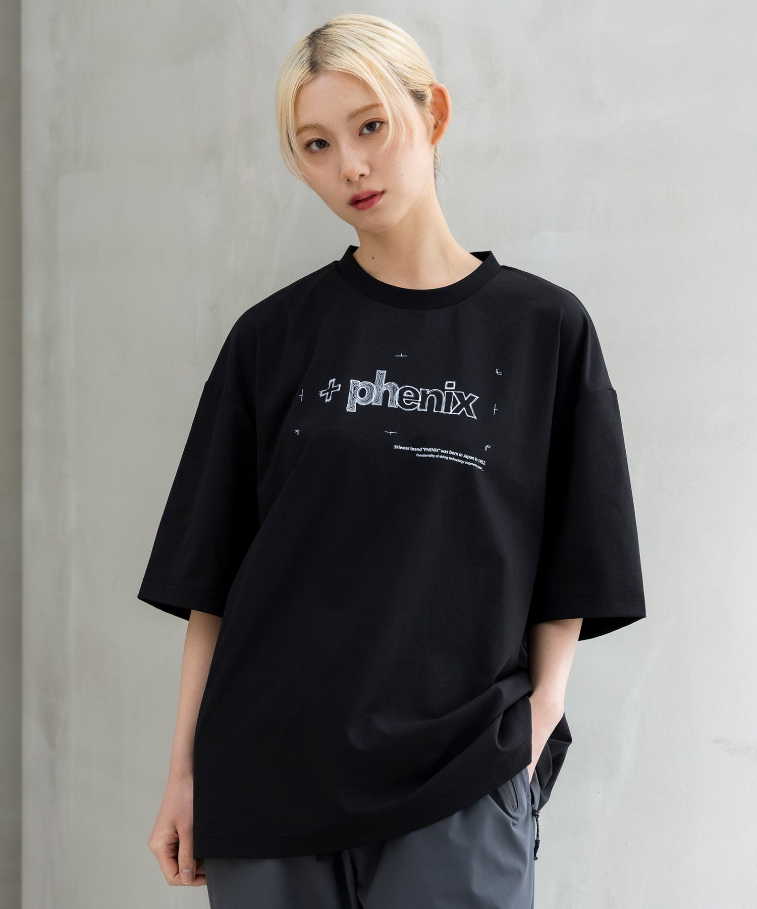 Outlast® HANDDRAWN GRAPHIC SHORT SLEEVE TEE / ハンドドローン グラフィック ショートスリーブTシャツ