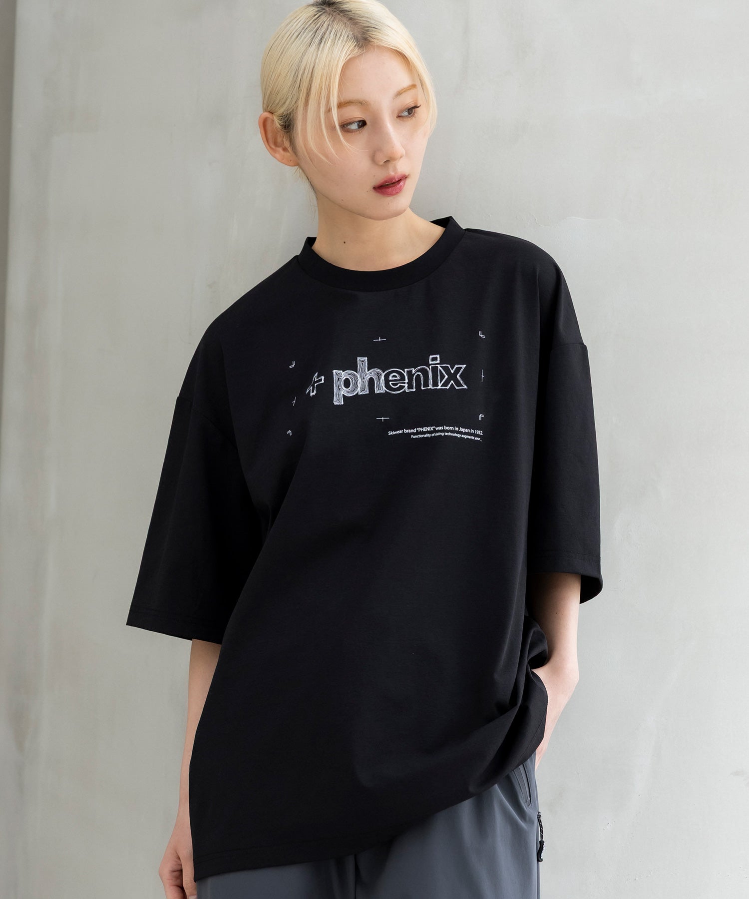 Outlast® HANDDRAWN GRAPHIC SHORT SLEEVE TEE / ハンドドローン グラフィック ショートスリーブTシャツ