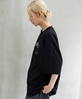 Outlast® HANDDRAWN GRAPHIC SHORT SLEEVE TEE / ハンドドローン グラフィック ショートスリーブTシャツ