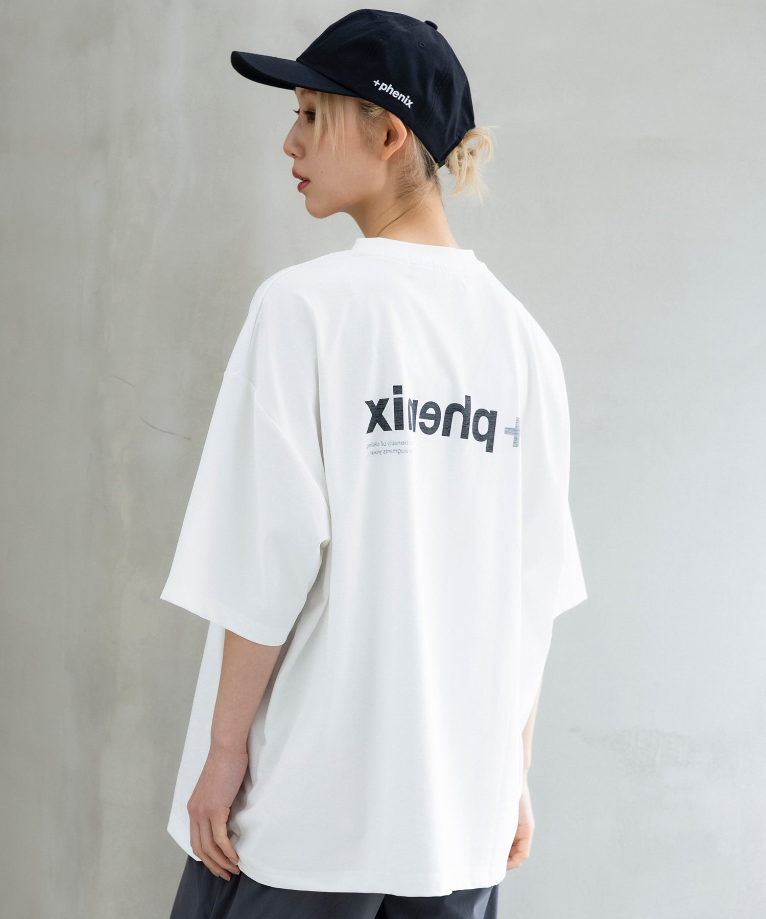 Outlast® MIRRORED GRAPHIC SHORT SLEEVE TEE / ミラードグラフィック ショートスリーブTシャツ