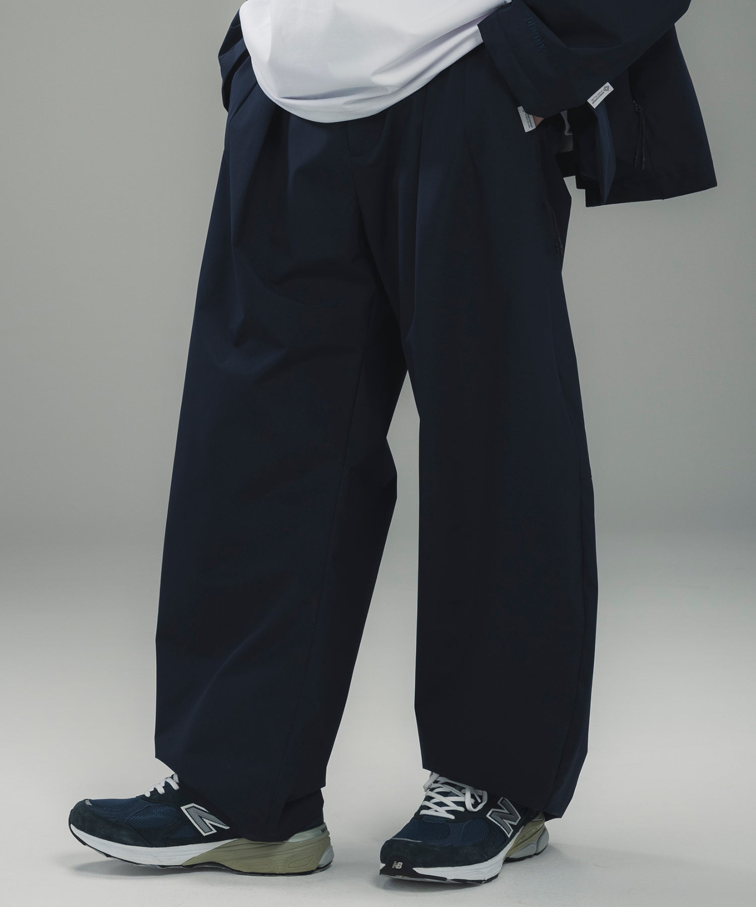 BARREL-LEG PANTS バレルレッグ パンツ / GORE-TEX WINDSTOPPER®