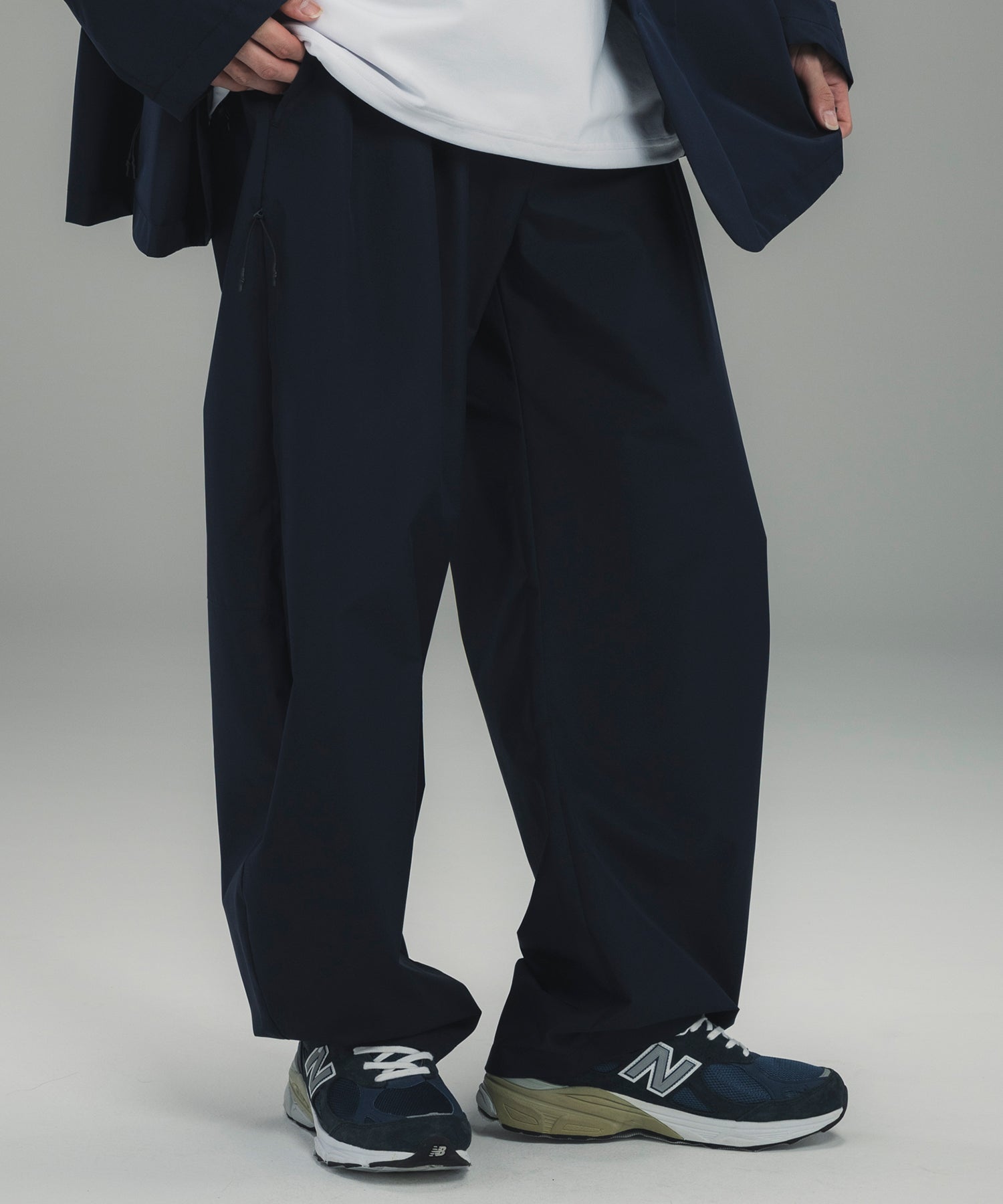 BARREL-LEG PANTS バレルレッグ パンツ / GORE-TEX WINDSTOPPER®