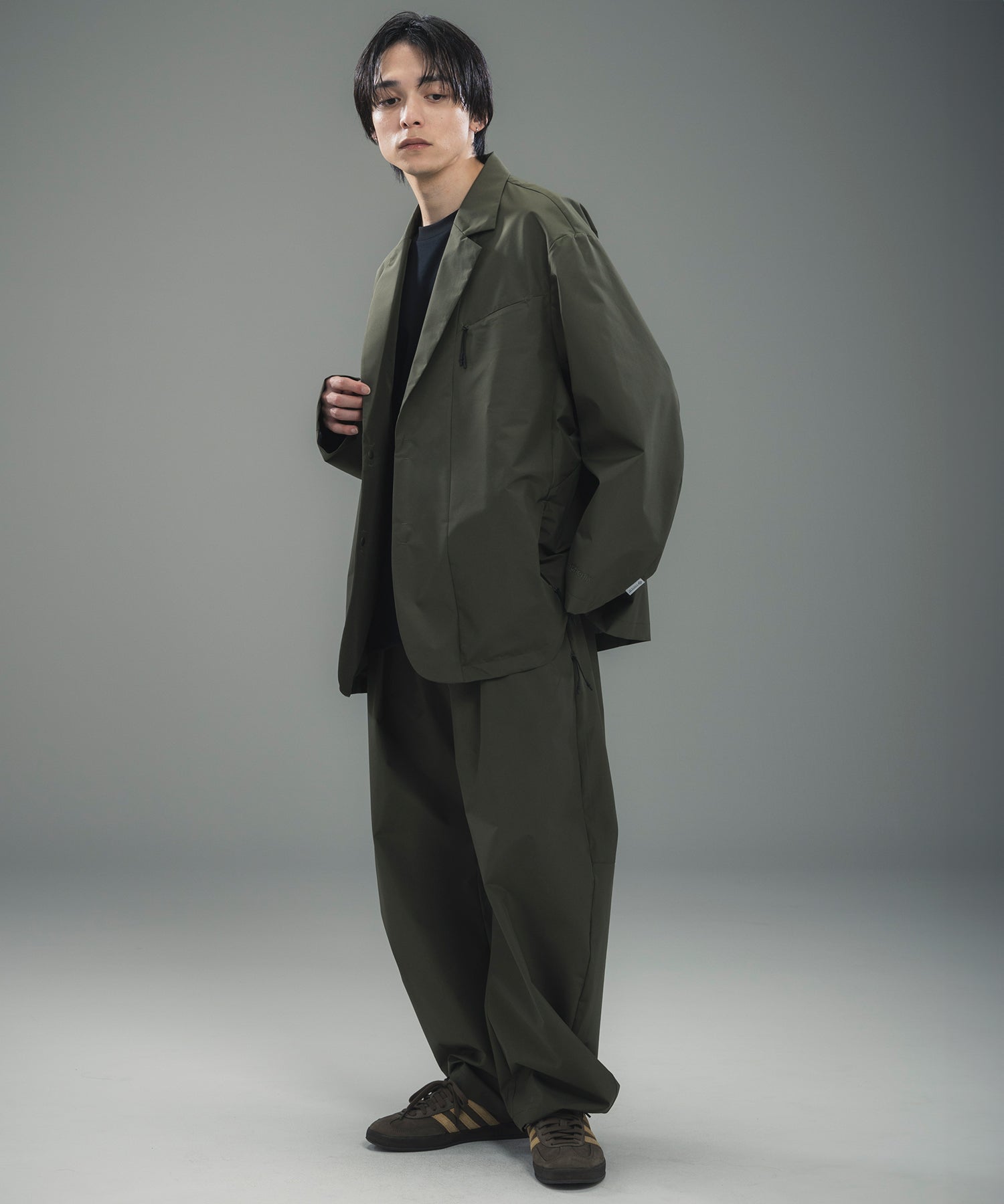 BARREL-LEG PANTS バレルレッグ パンツ / GORE-TEX WINDSTOPPER®