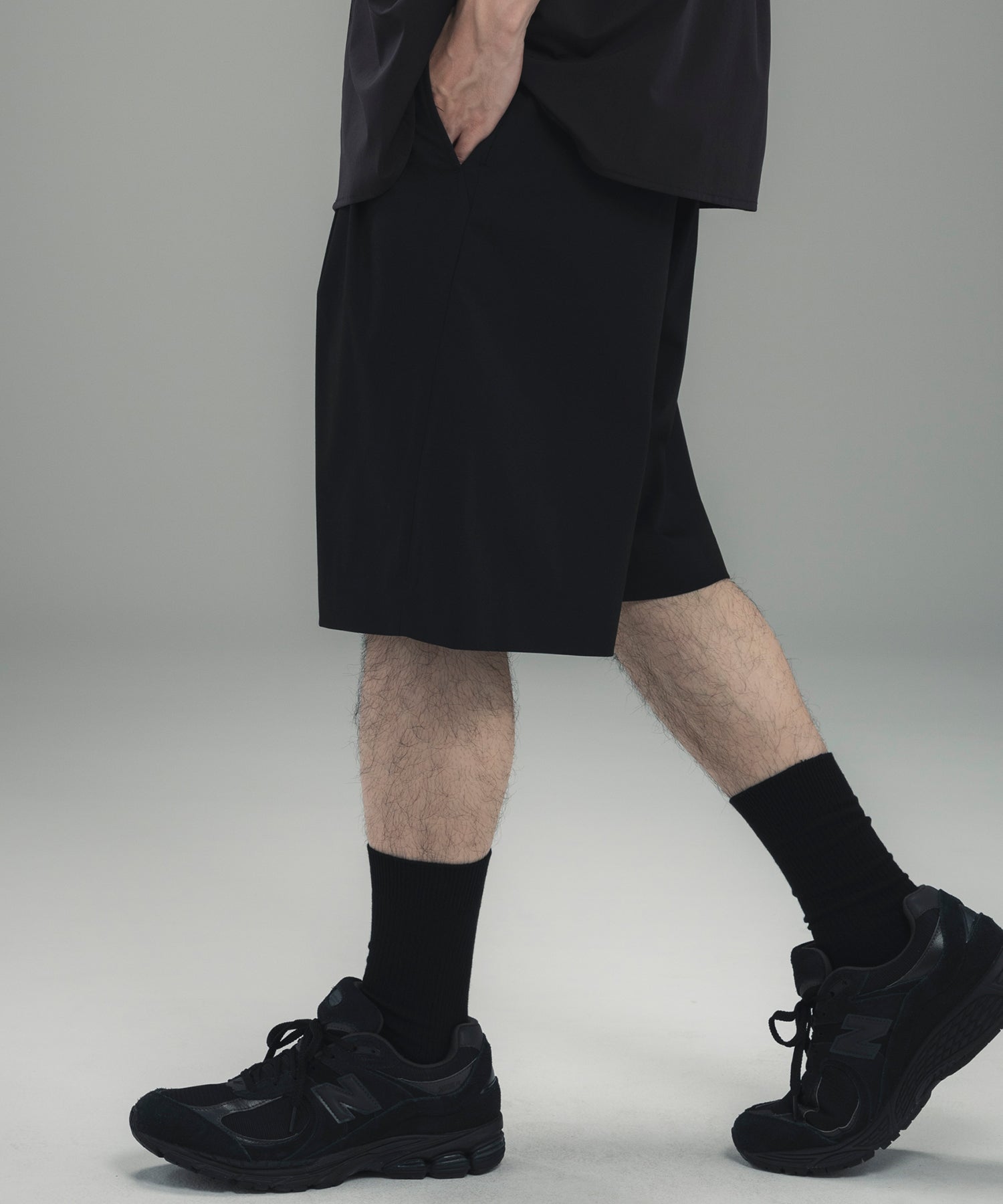 新品タグ付き❤️2025AW新作❤️ブラックハーフパンツ 2-TUCK HALF SLACKS / ツータック ハーフスラックス