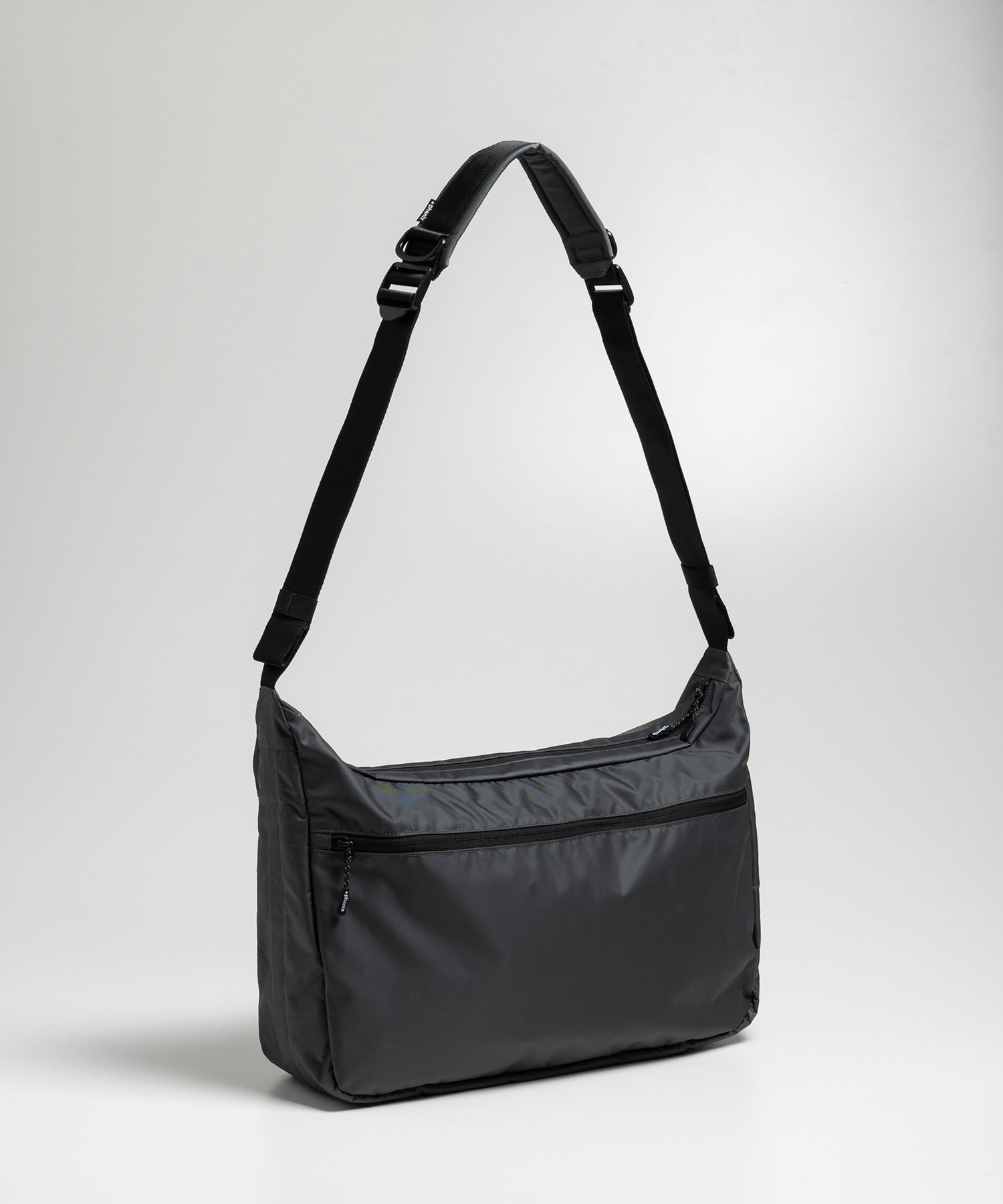 EXPAND SHOULDER BAG 20+ / エクスパンド ショルダーバッグ