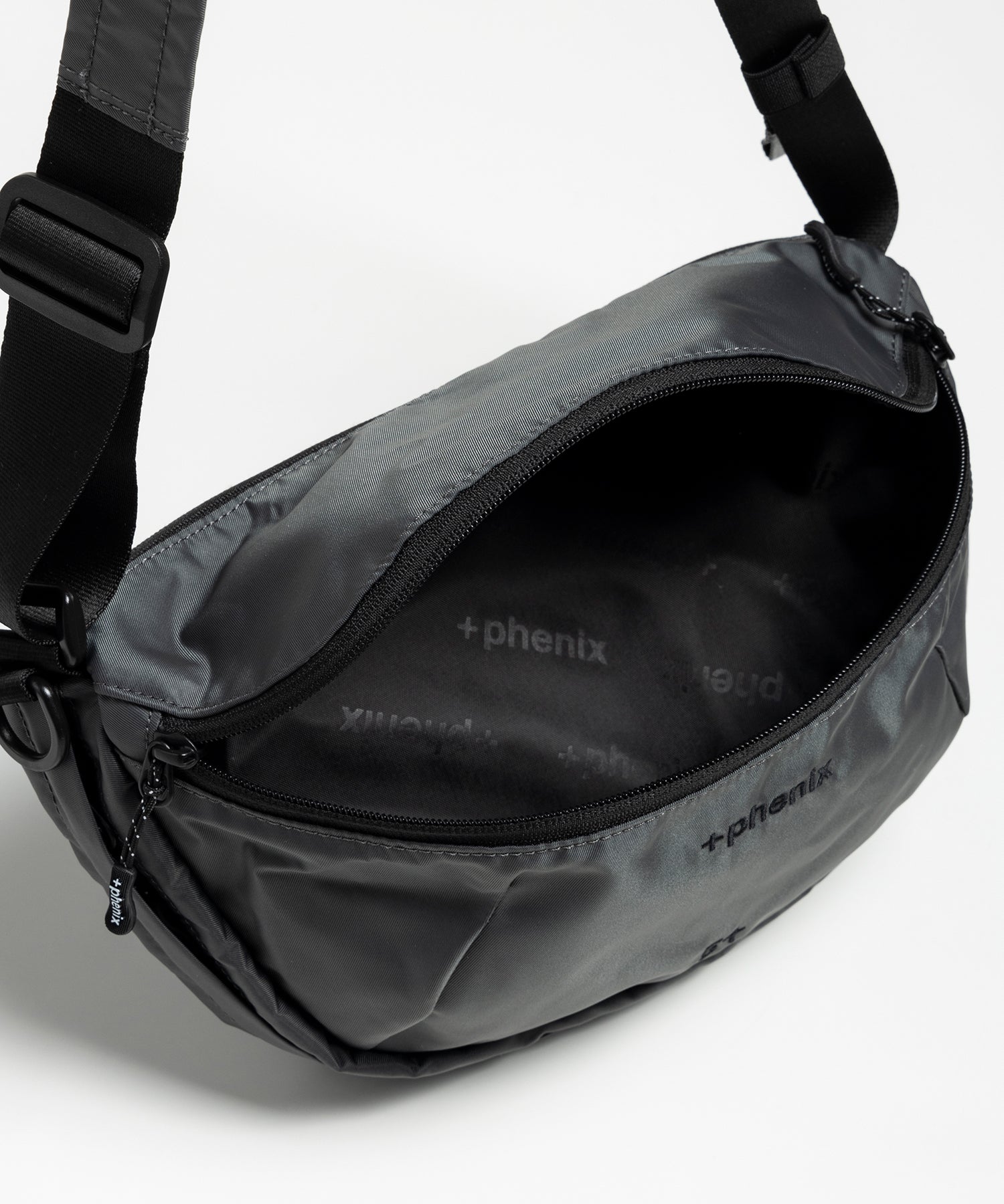 EXPAND BODY BAG 5+ / エクスパンド ボディバッグ