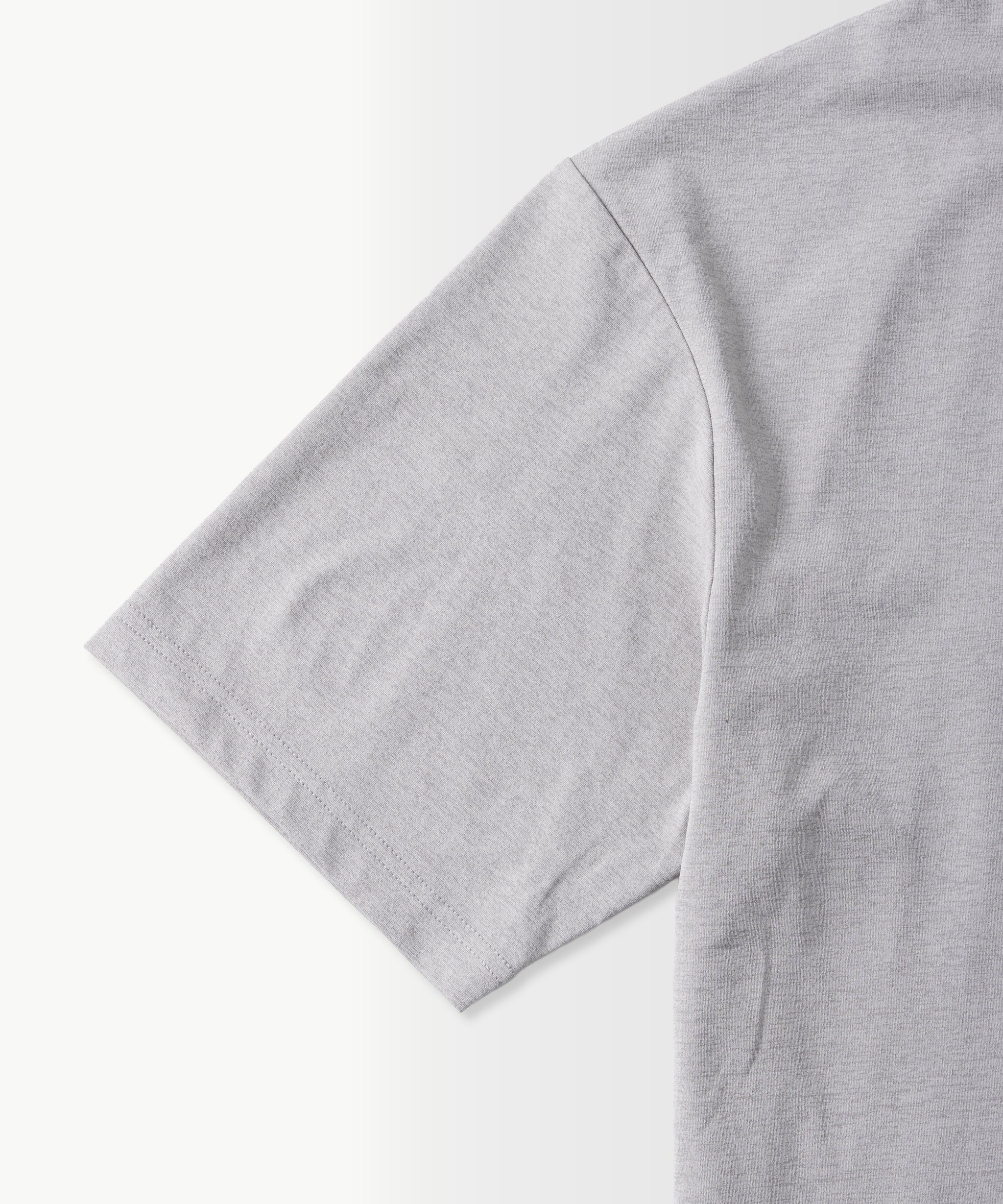 Outlast® CIRCLE GRAPHIC SHORT SLEEVE TEE / サークルグラフィック ショートスリーブTシャツ