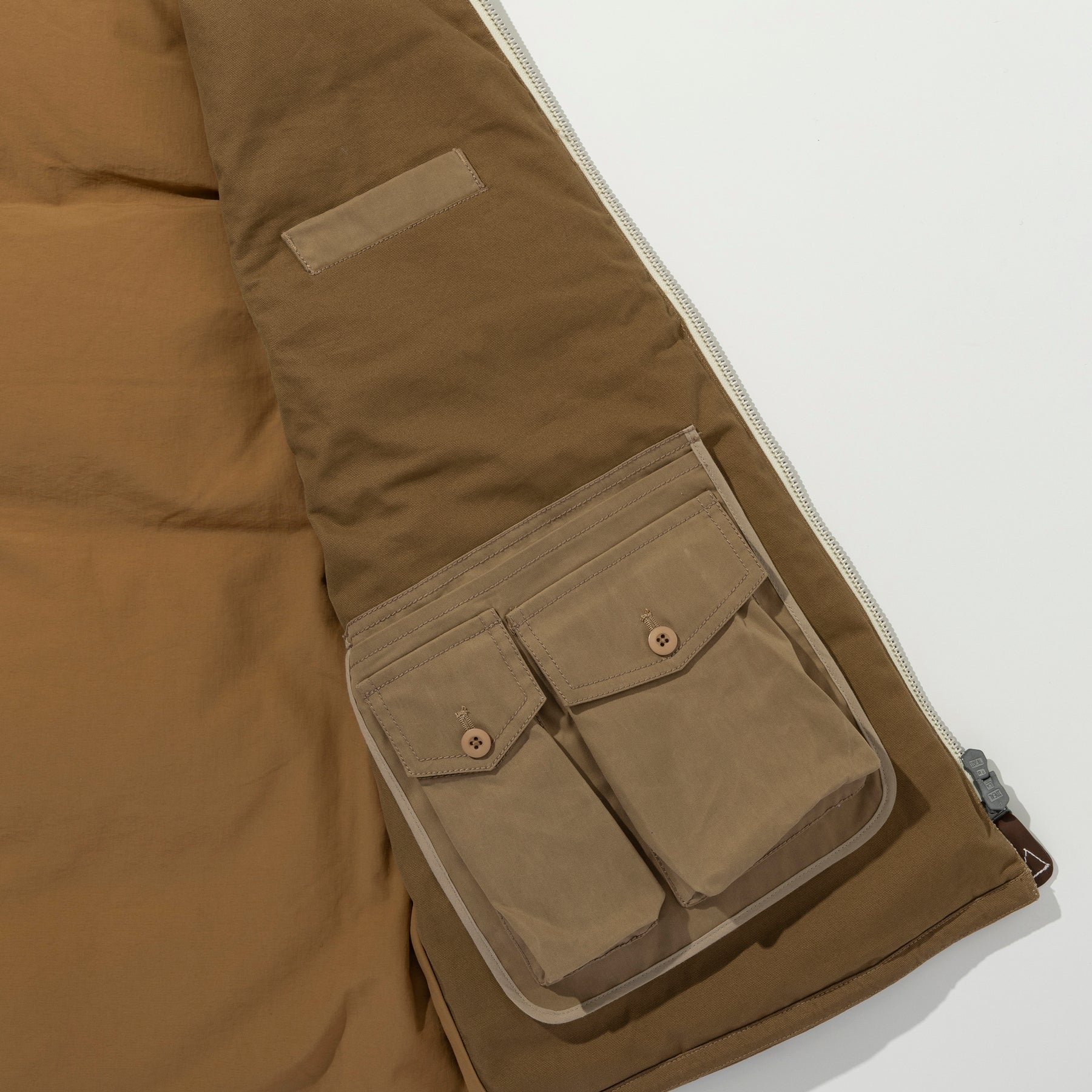 VEST, TYPE P-002