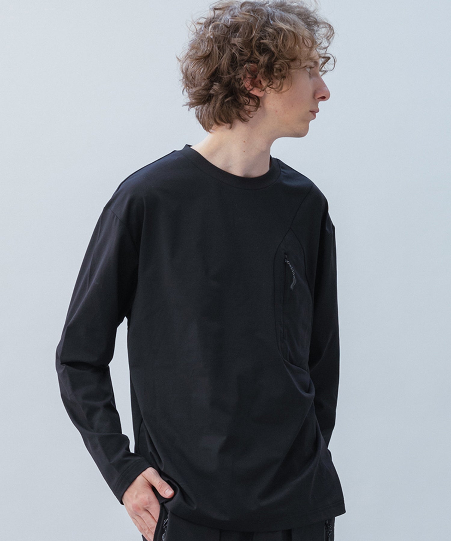 HIDDEN ZIP POCKET LONG SLEEVE TEE / コンシールファスナーポケット ロングスリーブTシャツ