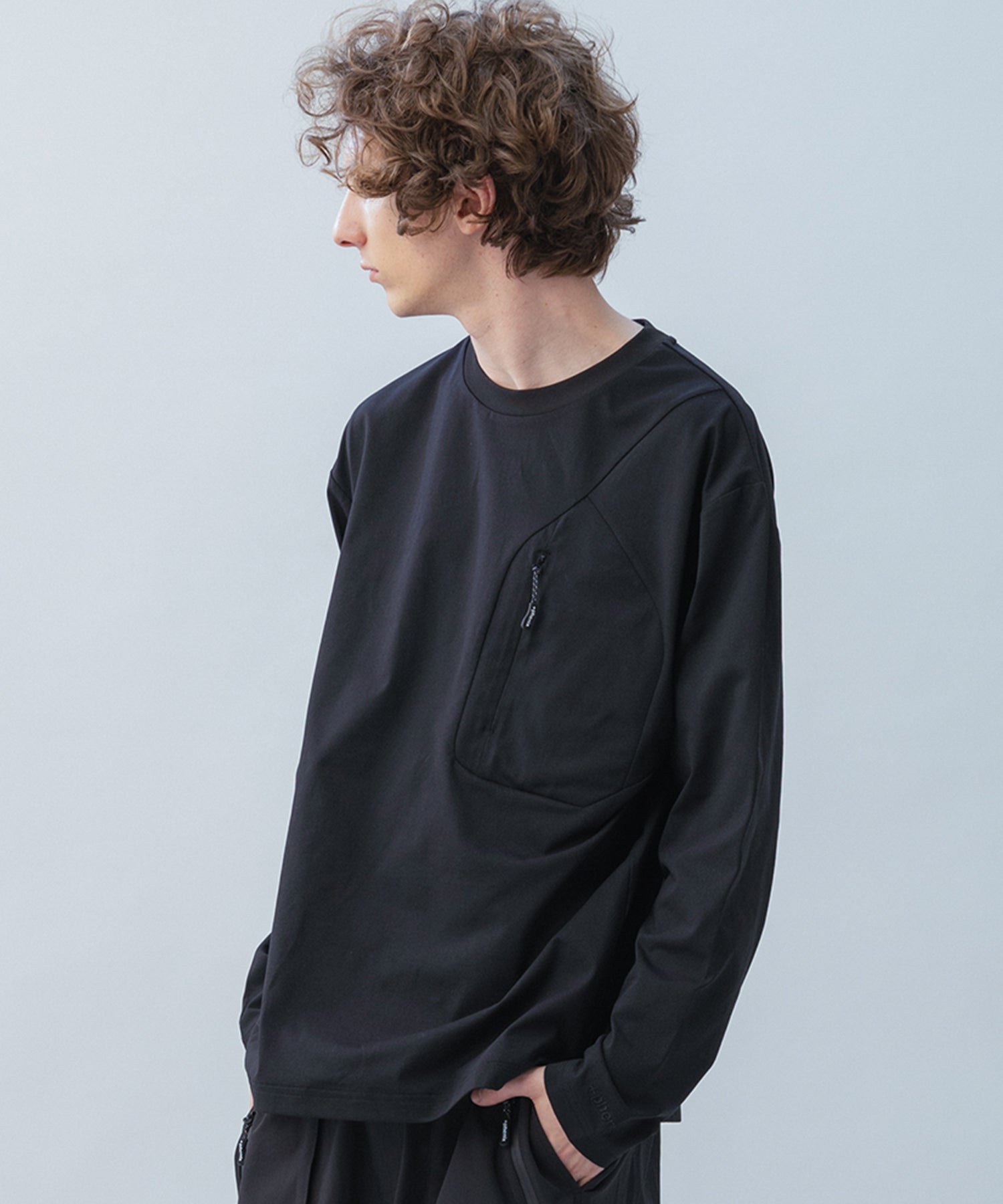 HIDDEN ZIP POCKET LONG SLEEVE TEE / コンシールファスナーポケット ロングスリーブTシャツ