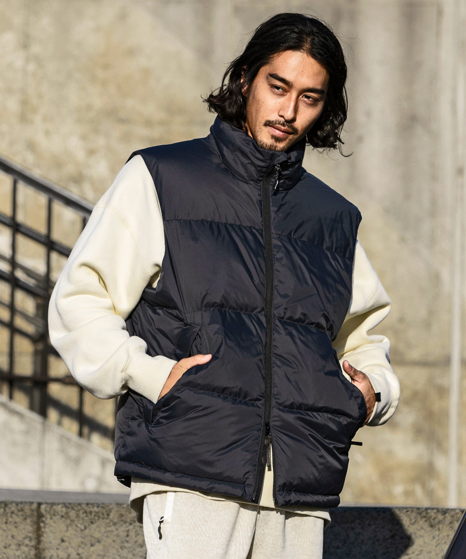 【MENS】QUILTING DOWN VEST キルティング ダウンベスト / WINDSTOPPER(R) プロダクト by GORE TEX LABS +phenix(プラスフェニックス)