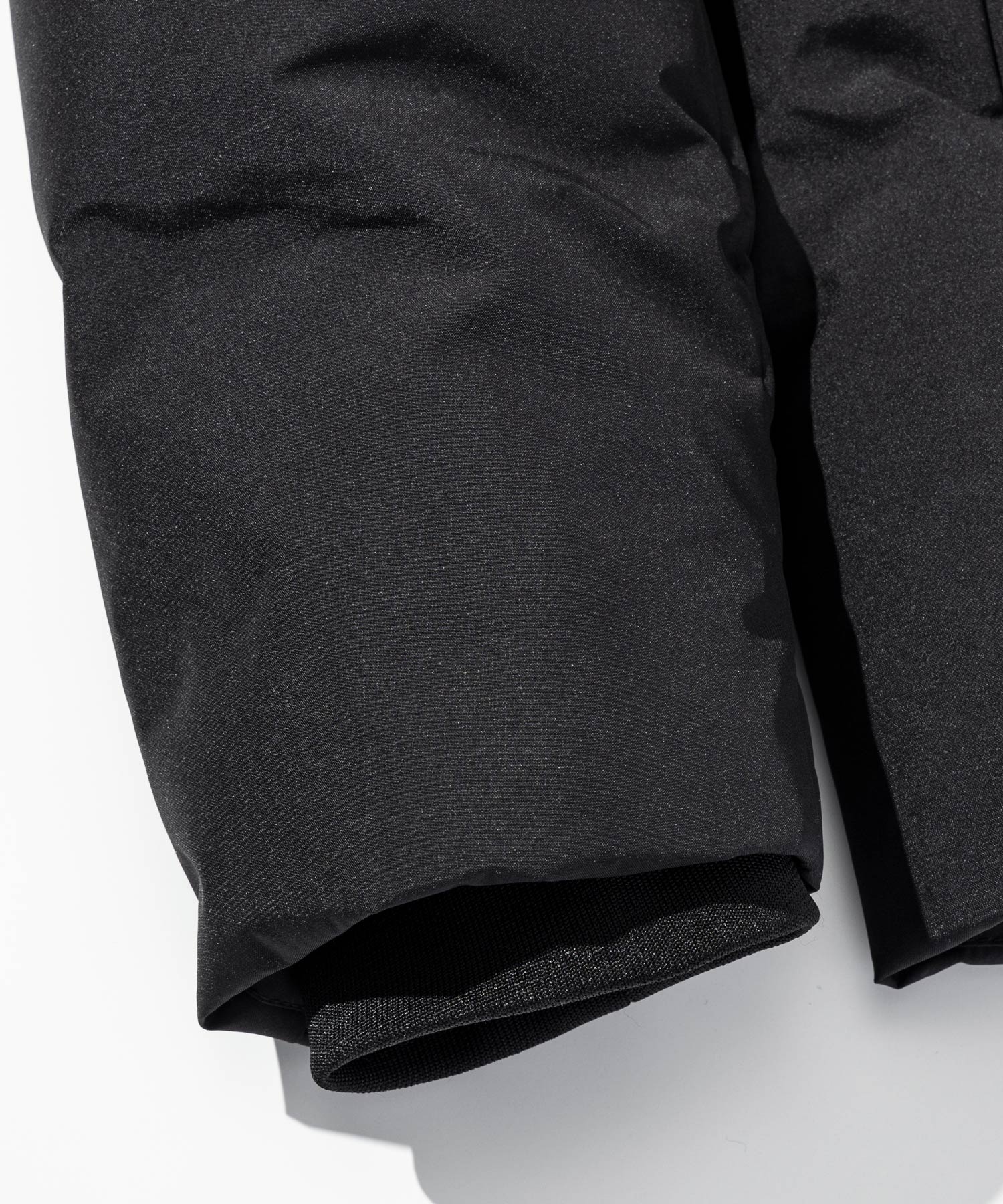 【MENS】FUSED QUILTING DOWN JACKET  フューズドキルティングダウンジャケット ウィンドストッパー / WINDSTOPPER(R) プロダクト by GORE TEX LABS / +phenix(プラスフェニックス)