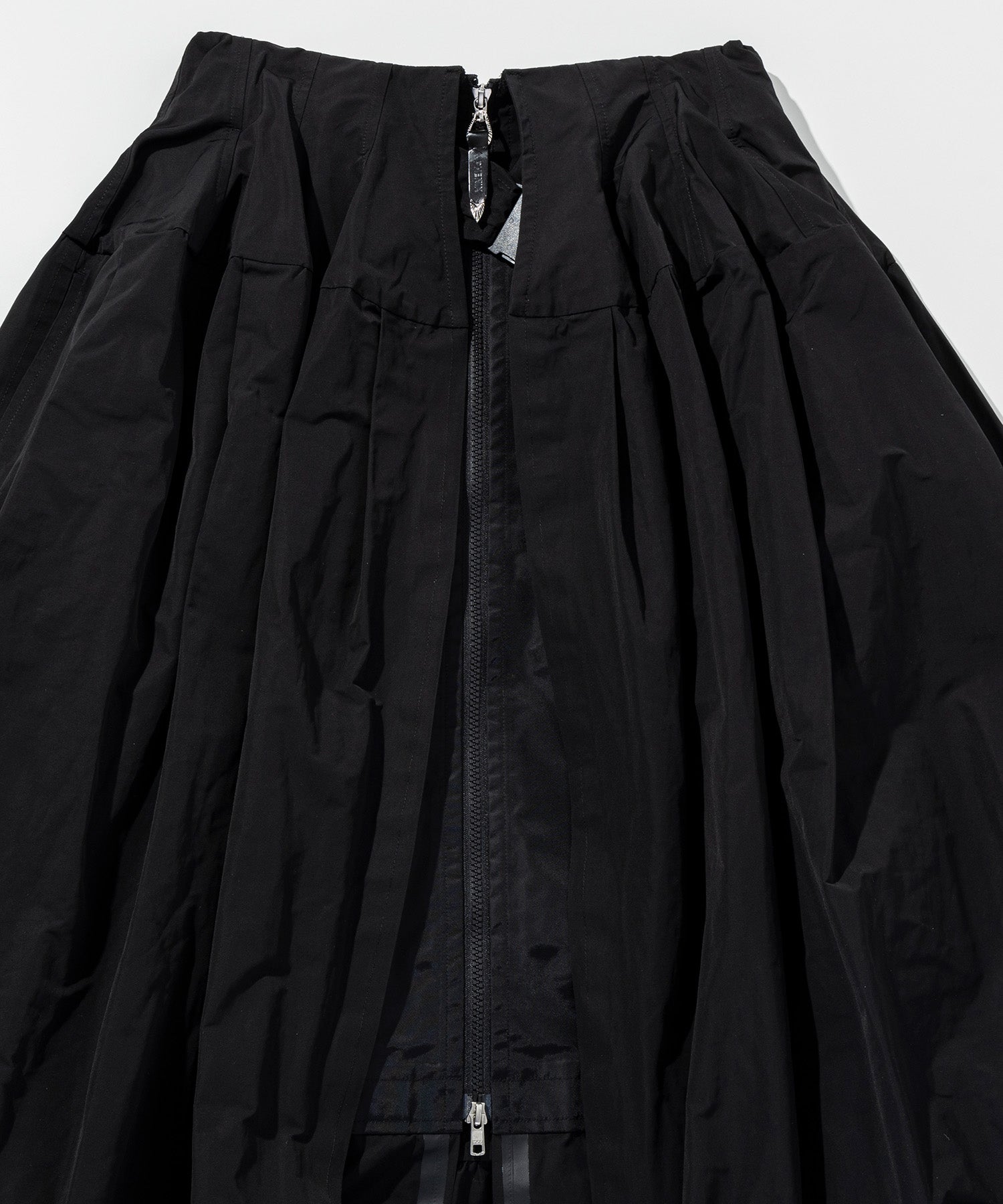 TOGA - SKIRTS, TYPE P-001 / TACTICAL MEMORY BALLOON SKIRT　-　1月中旬お届け