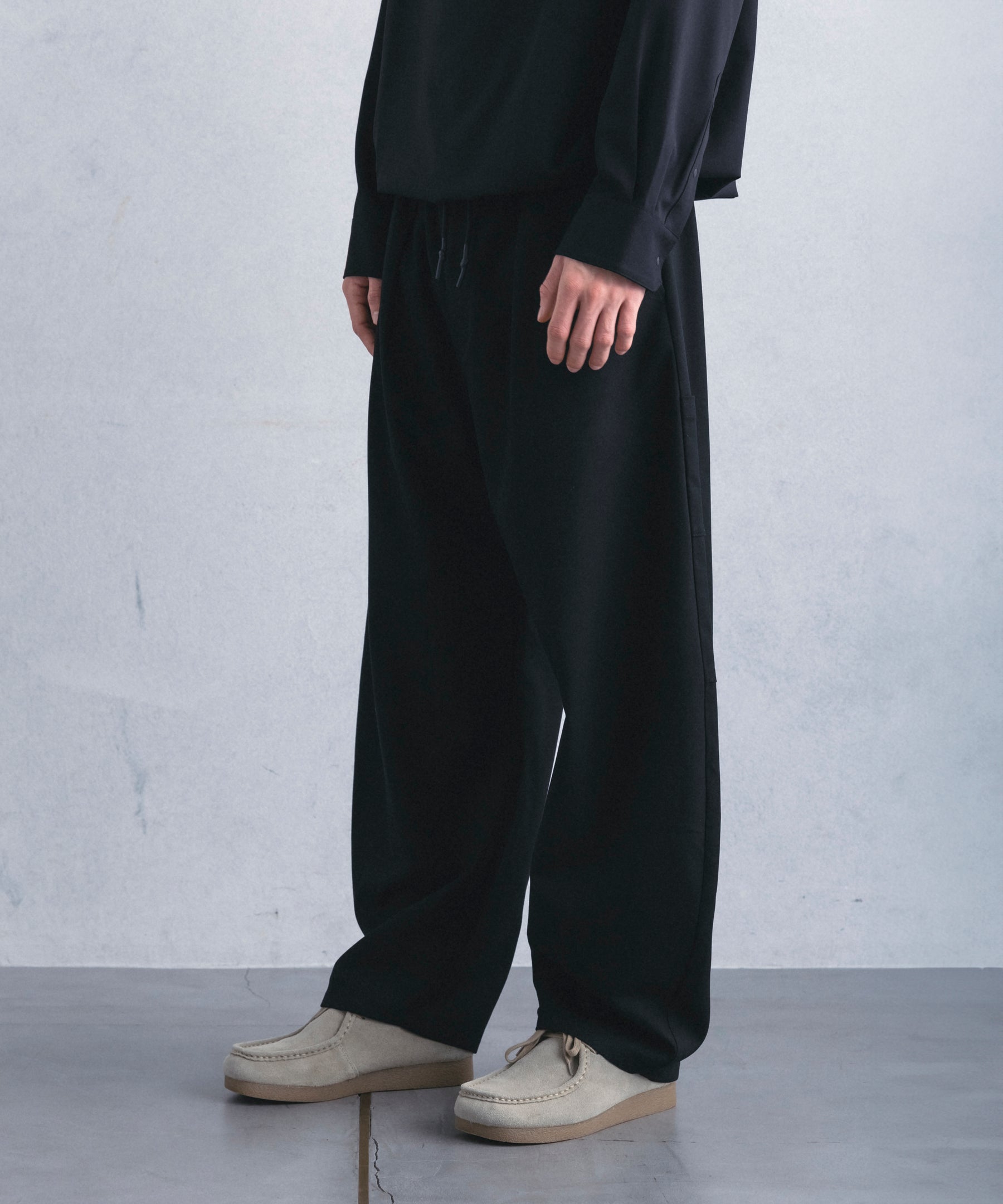 【1月中旬お届け予約商品】COCOON SILHOUETTE RELAXED PANTS コクーンシルエット リラックス パンツ