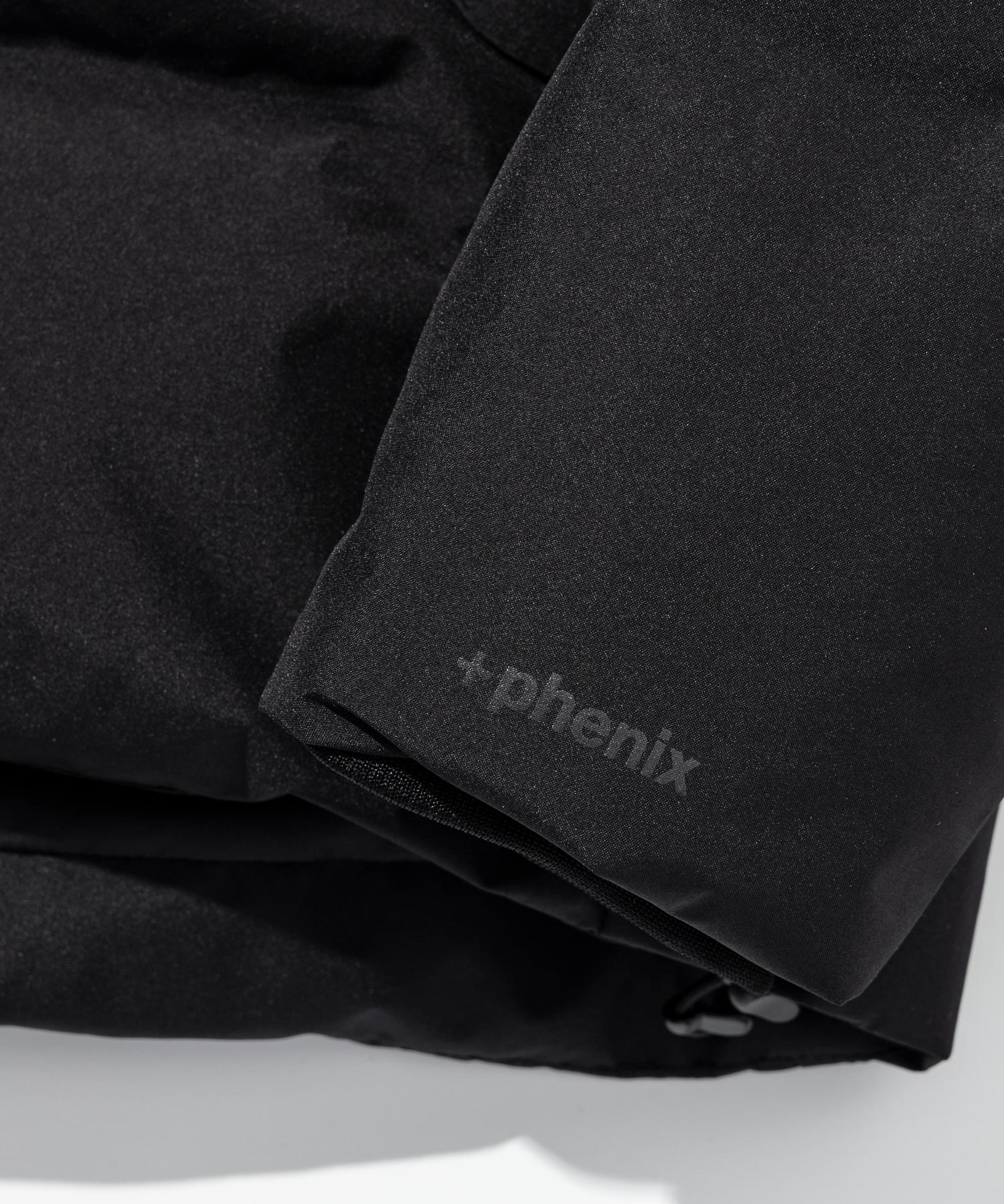 【MENS】FUSED QUILTING DOWN JACKET  フューズドキルティングダウンジャケット ウィンドストッパー / WINDSTOPPER(R) プロダクト by GORE TEX LABS / +phenix(プラスフェニックス)