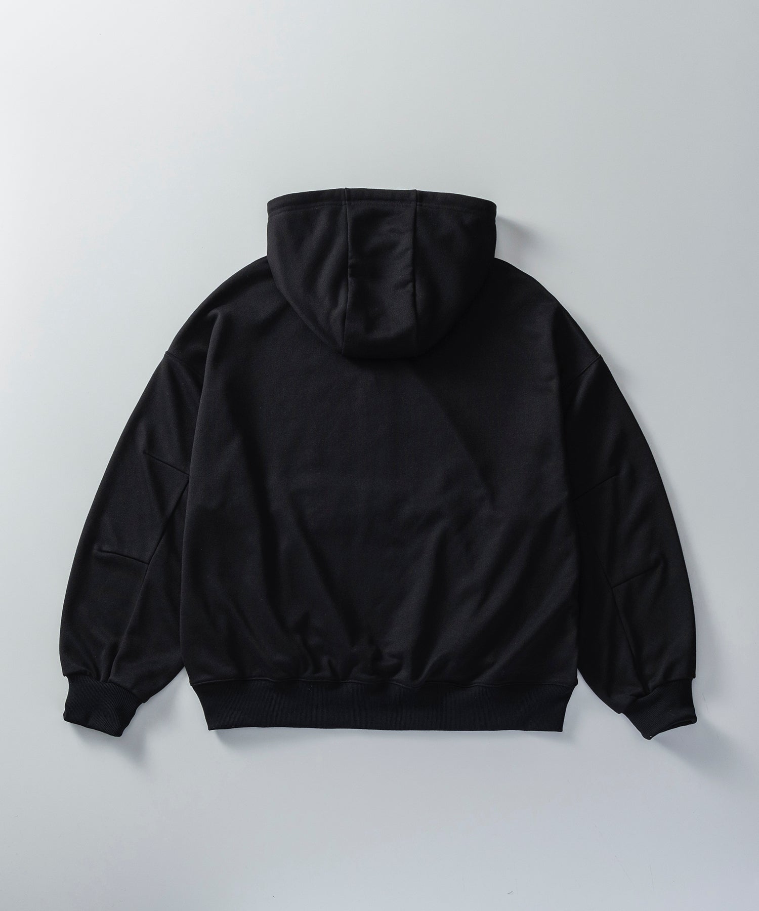 TECH SWEAT HOODIE / テック スウェット フーディー