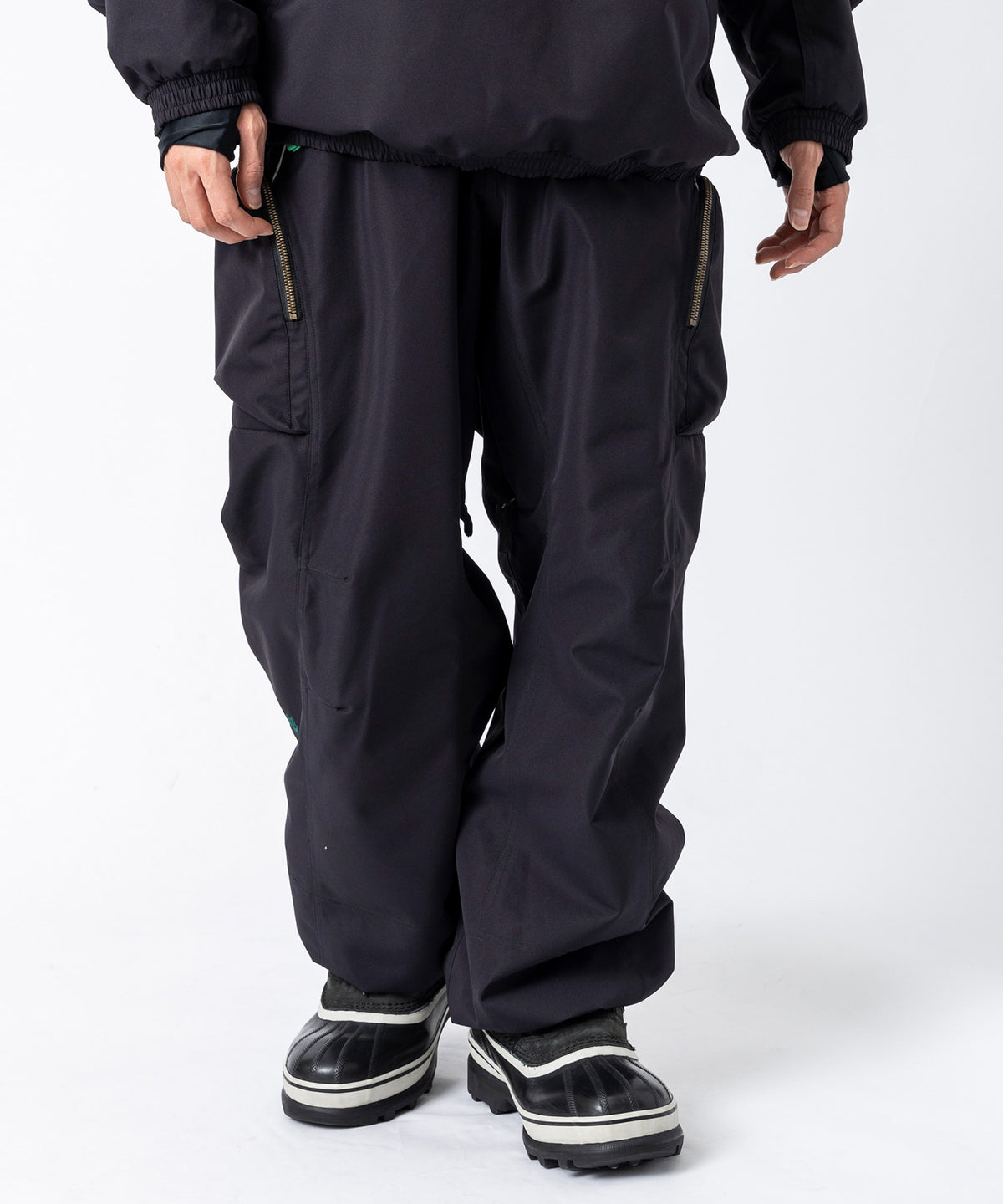 【11月中旬お届け予約商品】【MENS】SIDE CARGO SNOW PANTS  サイドカーゴスノーパンツ /inhabitant(インハビタント)