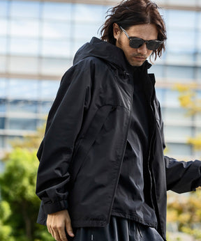 【MENS】FUSED FLAP JACKET フューズドフラップジャケット / WINDSTOPPER(R) プロダクト by GORE TEX LABS / +phenix(プラスフェニックス)