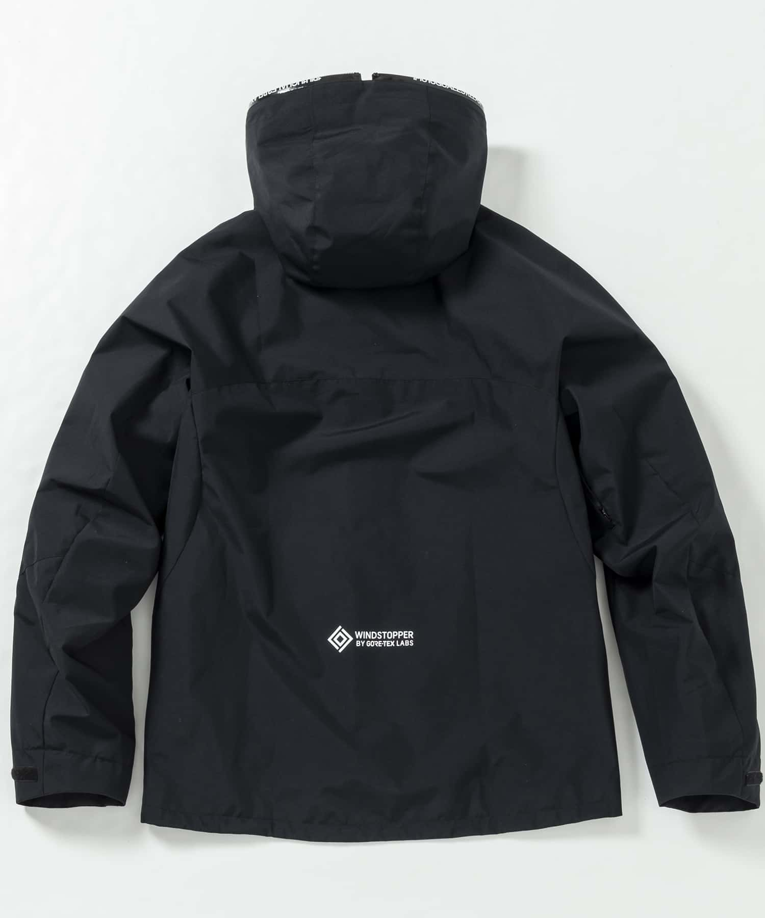 【MENS】マウンテンパーカー WINDSTOPPER プロダクト by GORE-TEX LABS /ウィンドストッパー/ゴアテックス/1PIU1UGUALE3 RELAX × +phenix(ウノピゥウノウグァーレトレ リラックス)