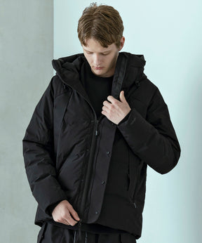 【MENS】FUSED QUILTING DOWN JACKET  フューズドキルティングダウンジャケット ウィンドストッパー / WINDSTOPPER(R) プロダクト by GORE TEX LABS / +phenix(プラスフェニックス)