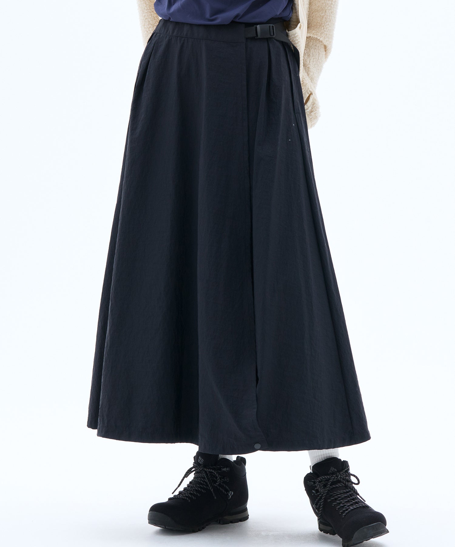 VERSATILE WRAPPED DWR SKIRT / バーサタイル ラップドDWRスカート