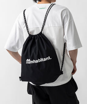 【MENS】ワンポイント ブランドロゴプリント ベーシック ナップザック /inhabitant(インハビタント)