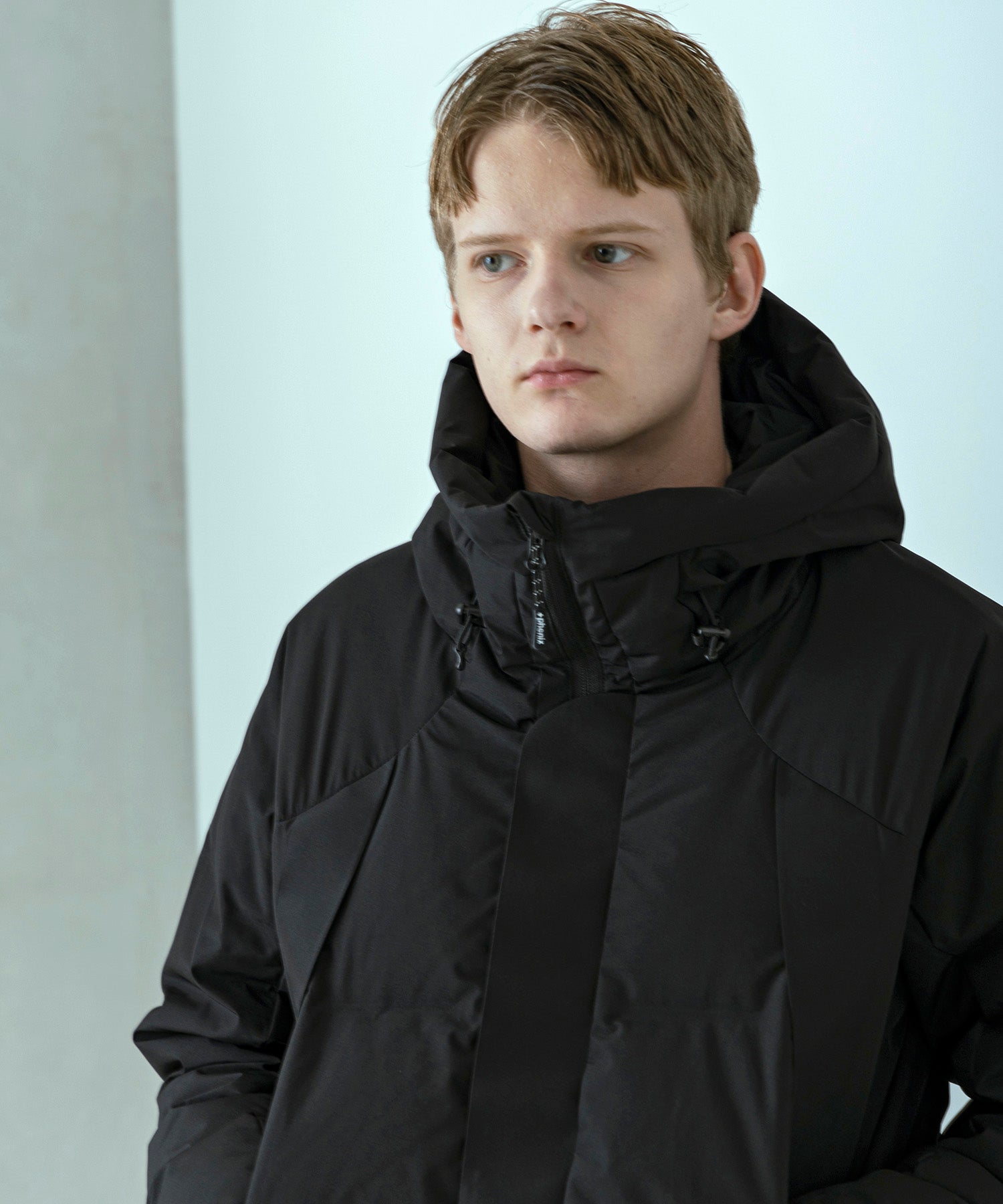 【MENS】FUSED QUILTING DOWN JACKET  フューズドキルティングダウンジャケット ウィンドストッパー / WINDSTOPPER(R) プロダクト by GORE TEX LABS / +phenix(プラスフェニックス)