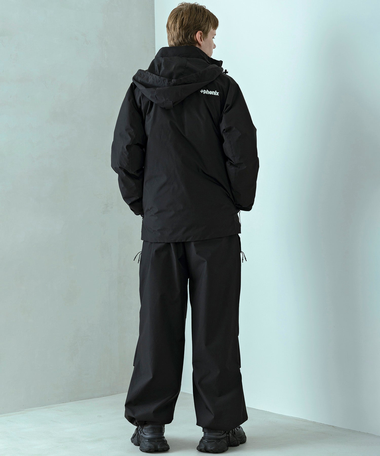 【MENS】INSULATION JACKET  インスレーションジャケット ウィンドストッパー / WINDSTOPPER(R) プロダクト by GORE TEX LABS / +phenix(プラスフェニックス)