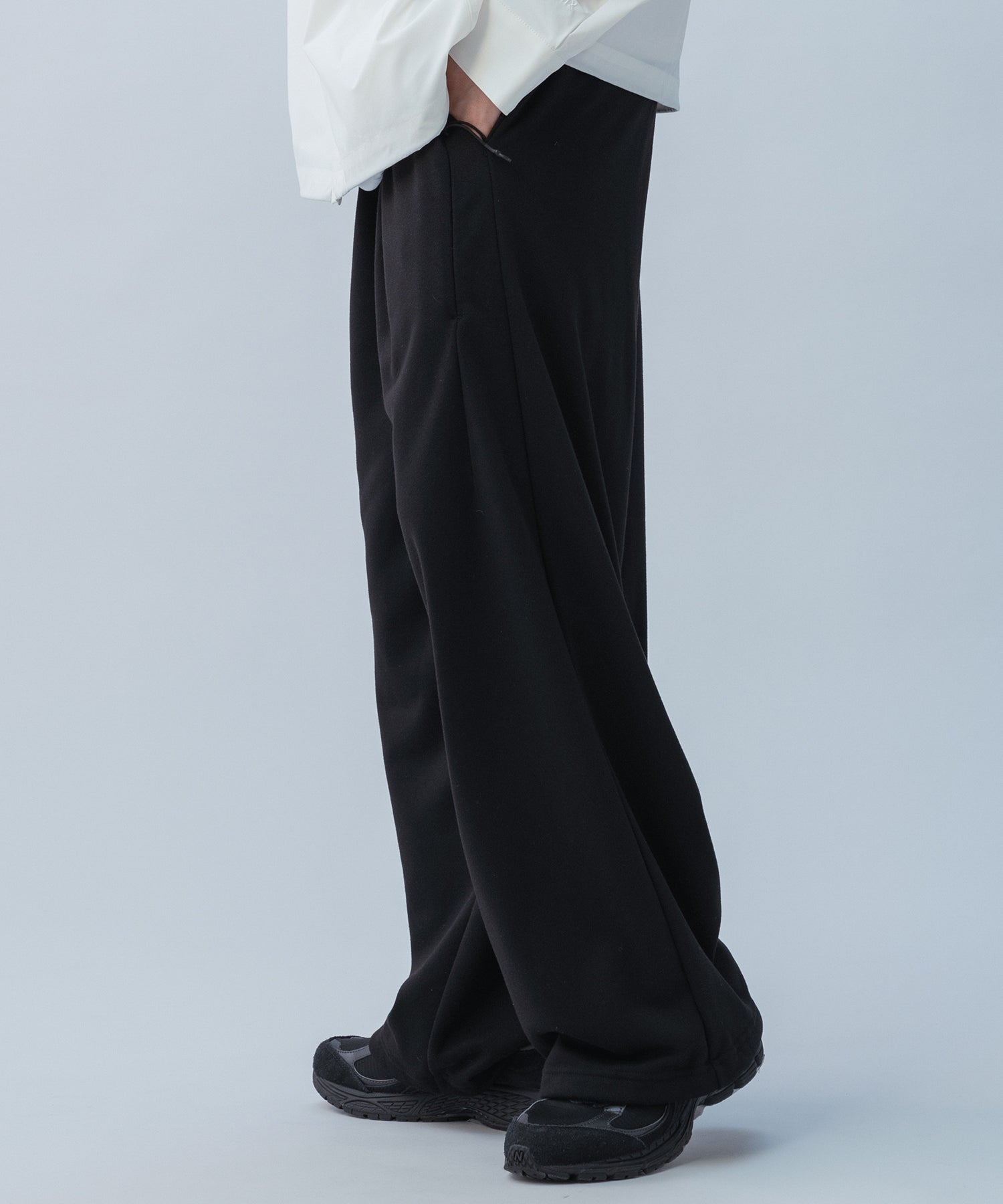 TECH SWEAT WIDE PANTS / テック スウェット ワイドパンツ