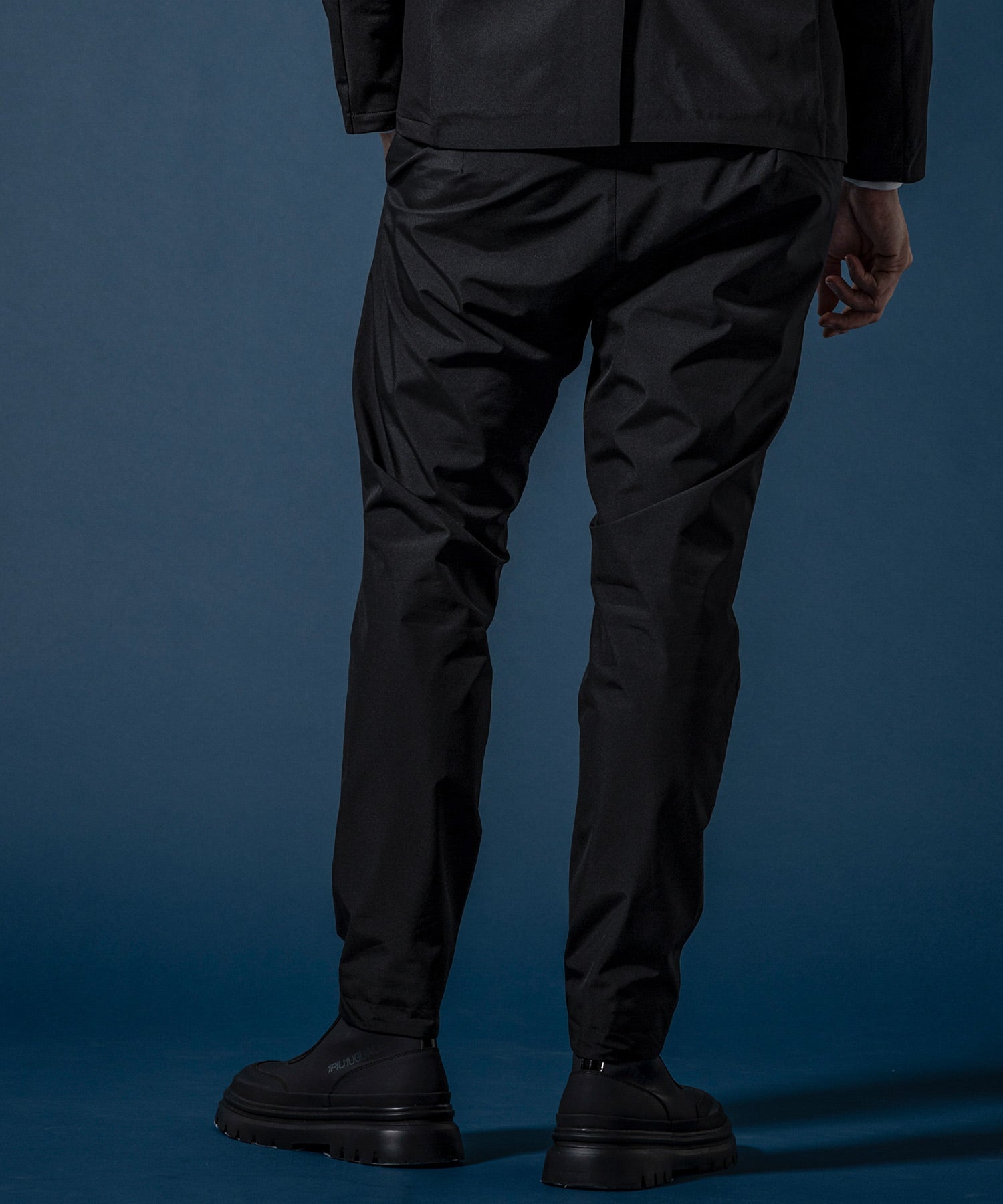 【MENS】GTX SLACKS スラックス / WINDSTOPPER(R) プロダクト by GORE-TEX LABS /ウィンドストッパー/ゴアテックス/1PIU1UGUALE3 RELAX × +phenix(ウノピゥウノウグァーレトレ リラックス)