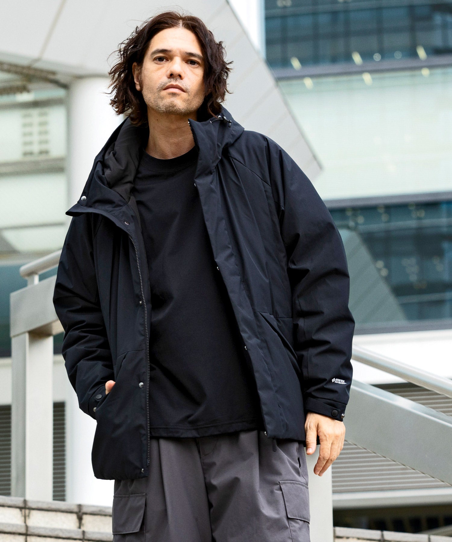 【MENS】DOUBLE POCKET DOWN JACKET ダブルポケット ダウンジャケット ウィンドストッパー / WINDSTOPPER(R) プロダクト by GORE TEX LABS +phenix(プラスフェニックス)