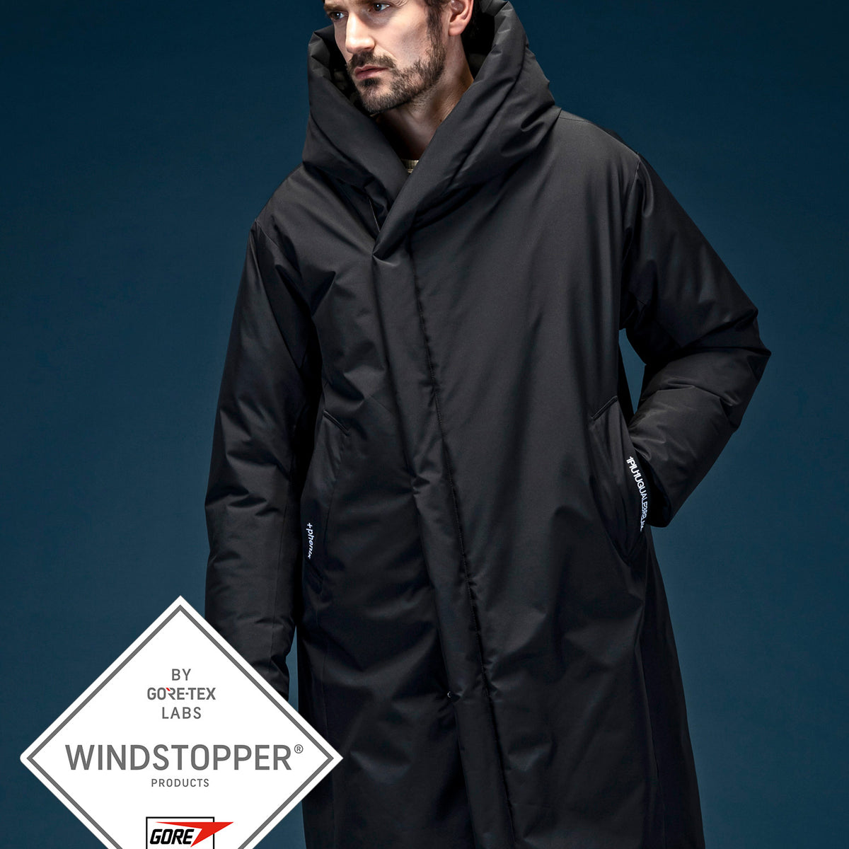 【MENS】GTX WRAP DOWN COAT ラップダウンコート / WINDSTOPPER(R) プロダクト by GORE-TEX LABS  /ウィンドストッパー/ゴアテックス/1PIU1UGUALE3 RELAX × +phenix(ウノピゥウノウグァーレトレ リラックス)