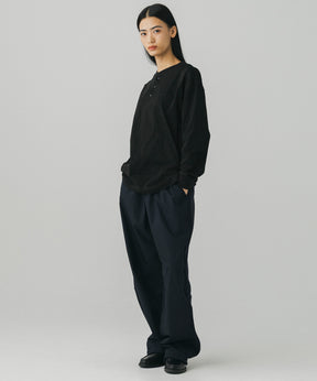 HENLEY NECK SNAP LONG SLEEVE TEE