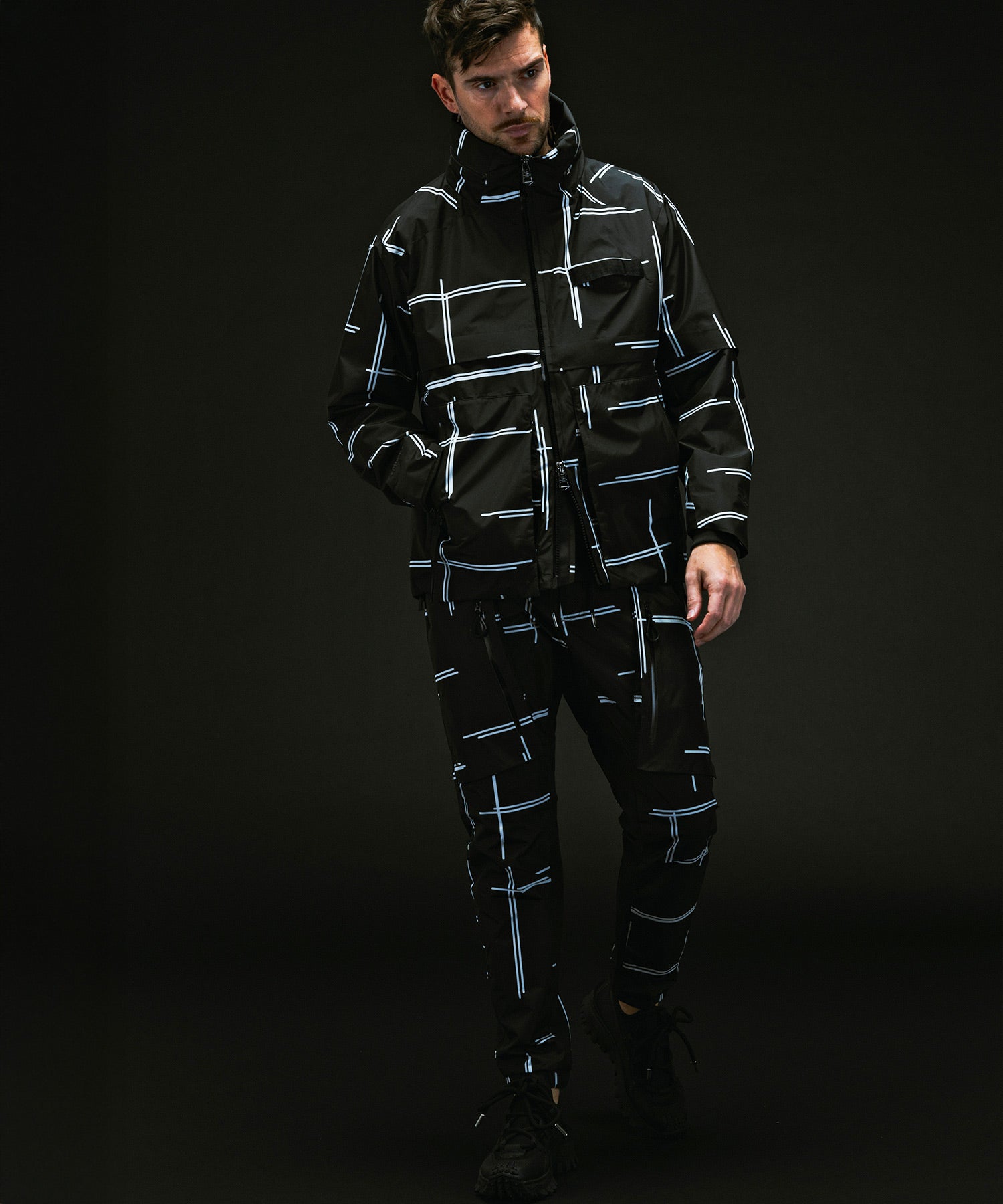 PLUS COLLABORATION TRACK JACKET プラス コラボレーション トラックジャケット WINDSTOPPER プロダクト by GORE-TEX LABS /ウィンドストッパー/ゴアテックス